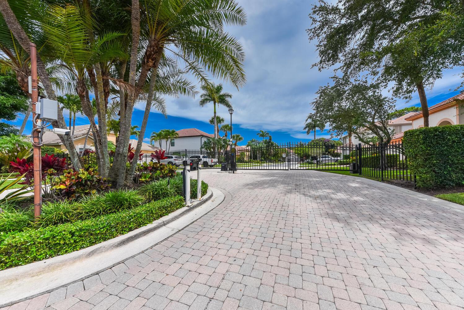 Prosperity Pines - Residential