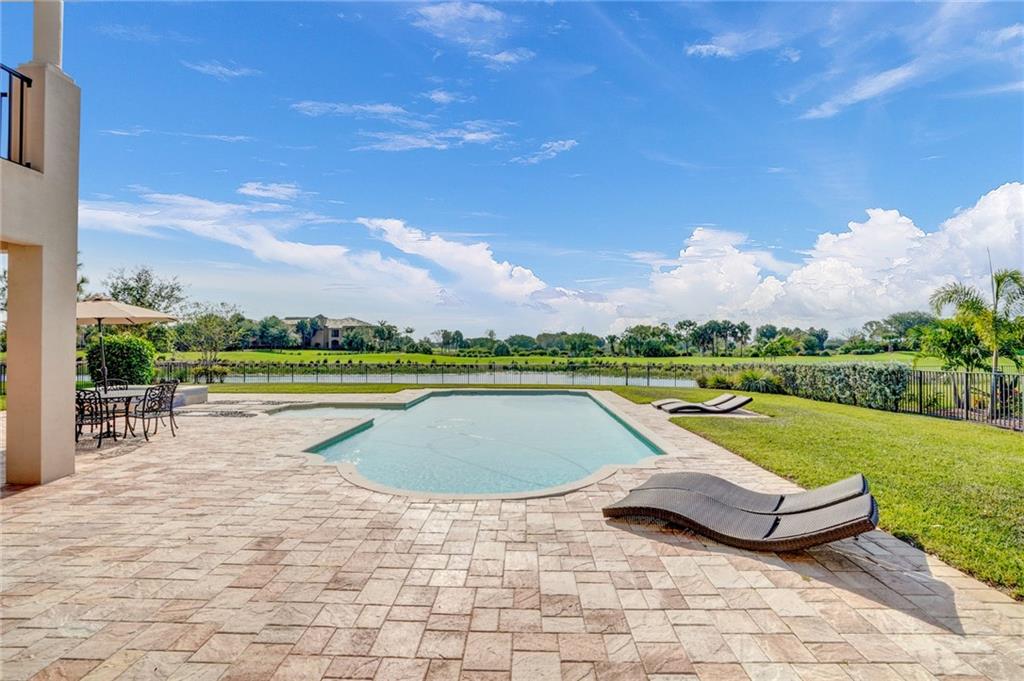 Parkland Golf & Country C - Residential