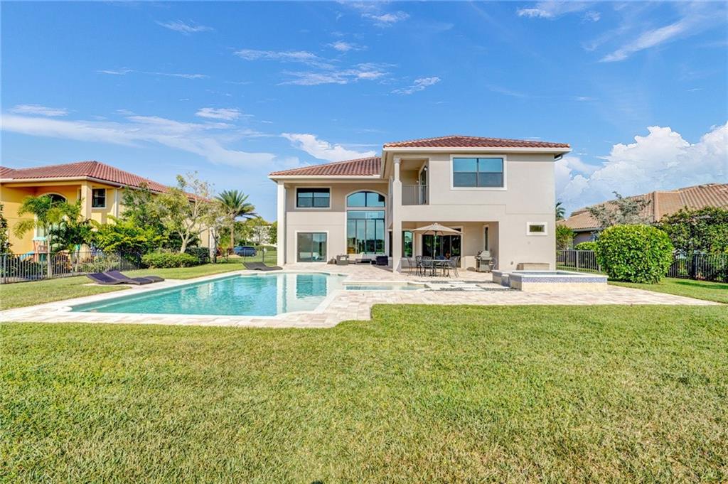 Parkland Golf & Country C - Residential