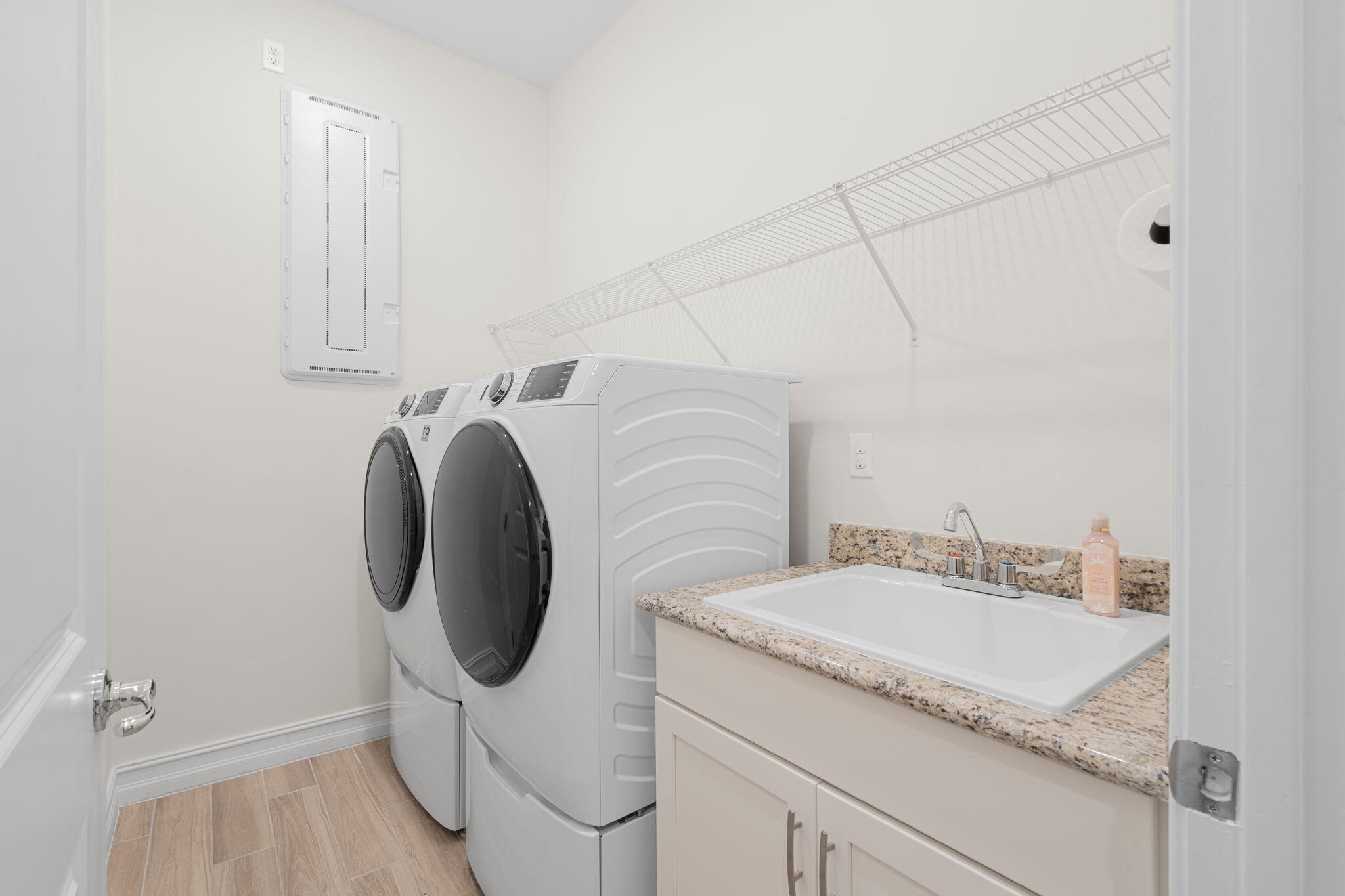 PARKLAND ROYALE - Residential