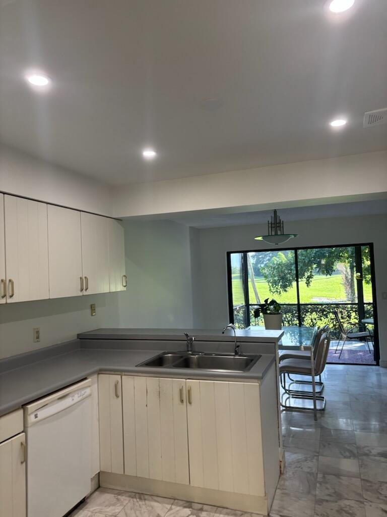 FOUNTAINS SOUTH TR-B-3-2 - Residential