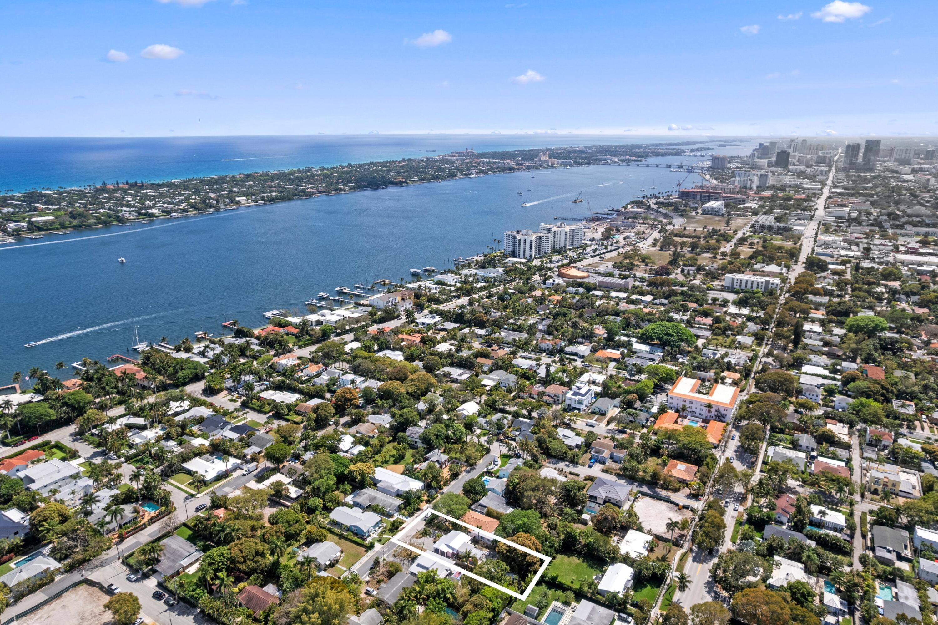 GALE LAKE WORTH 1 REAMNDED - Residential