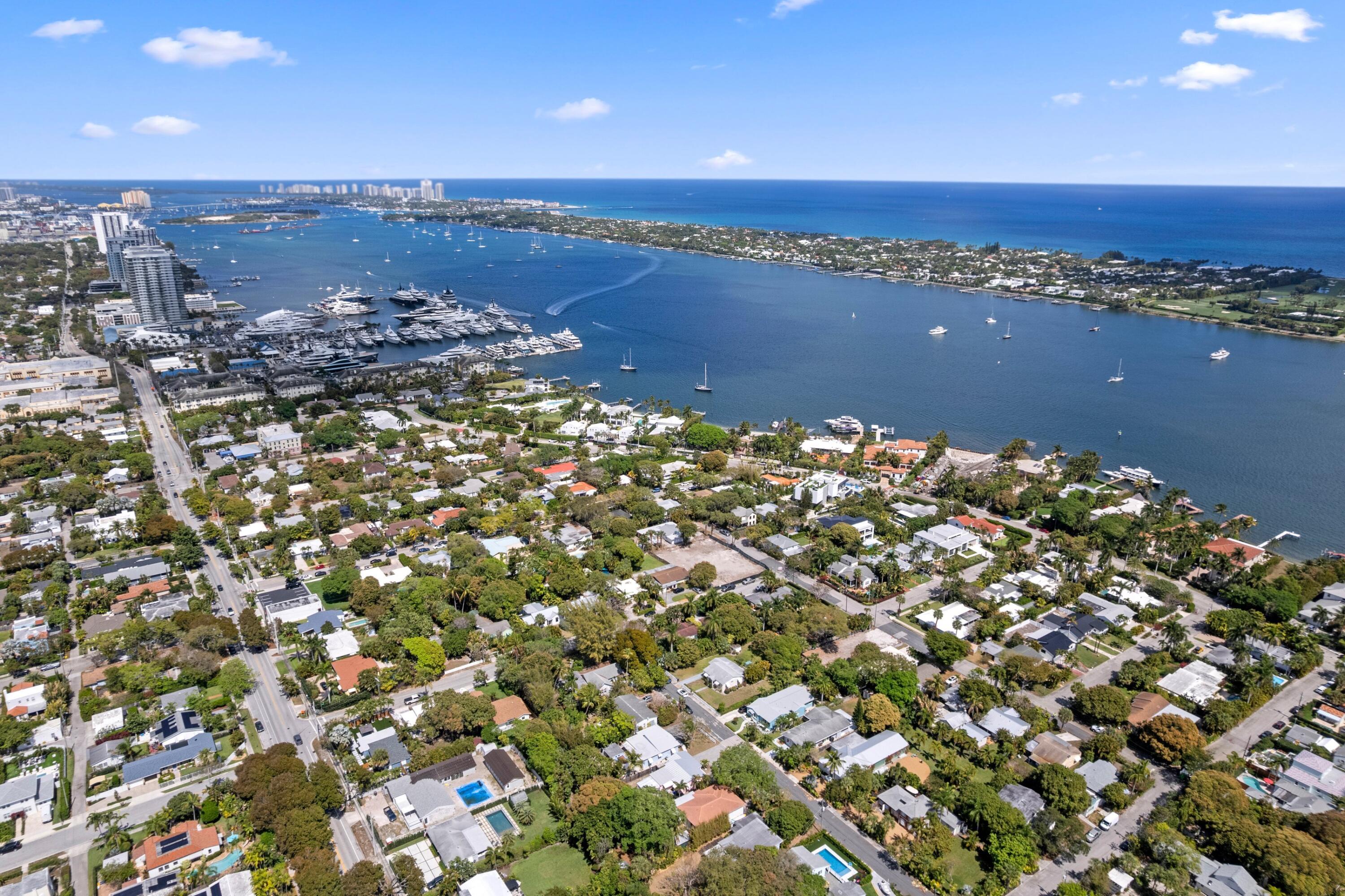 GALE LAKE WORTH 1 REAMNDED - Residential