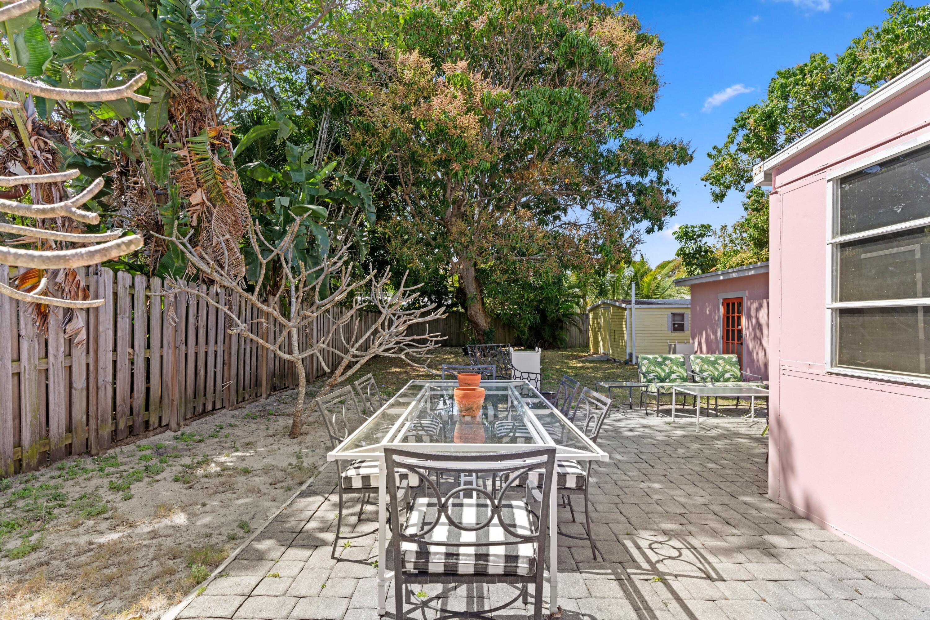 GALE LAKE WORTH 1 REAMNDED - Residential