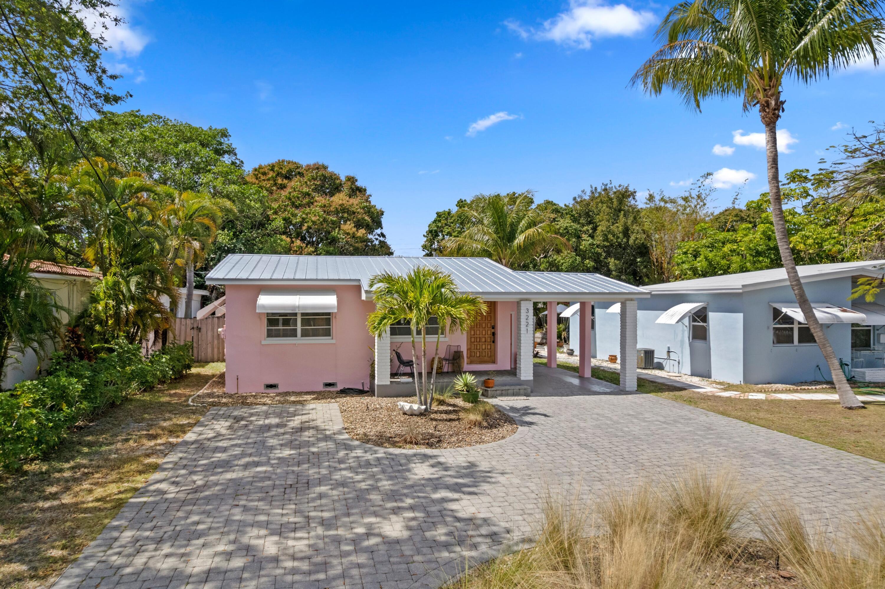 GALE LAKE WORTH 1 REAMNDED - Residential