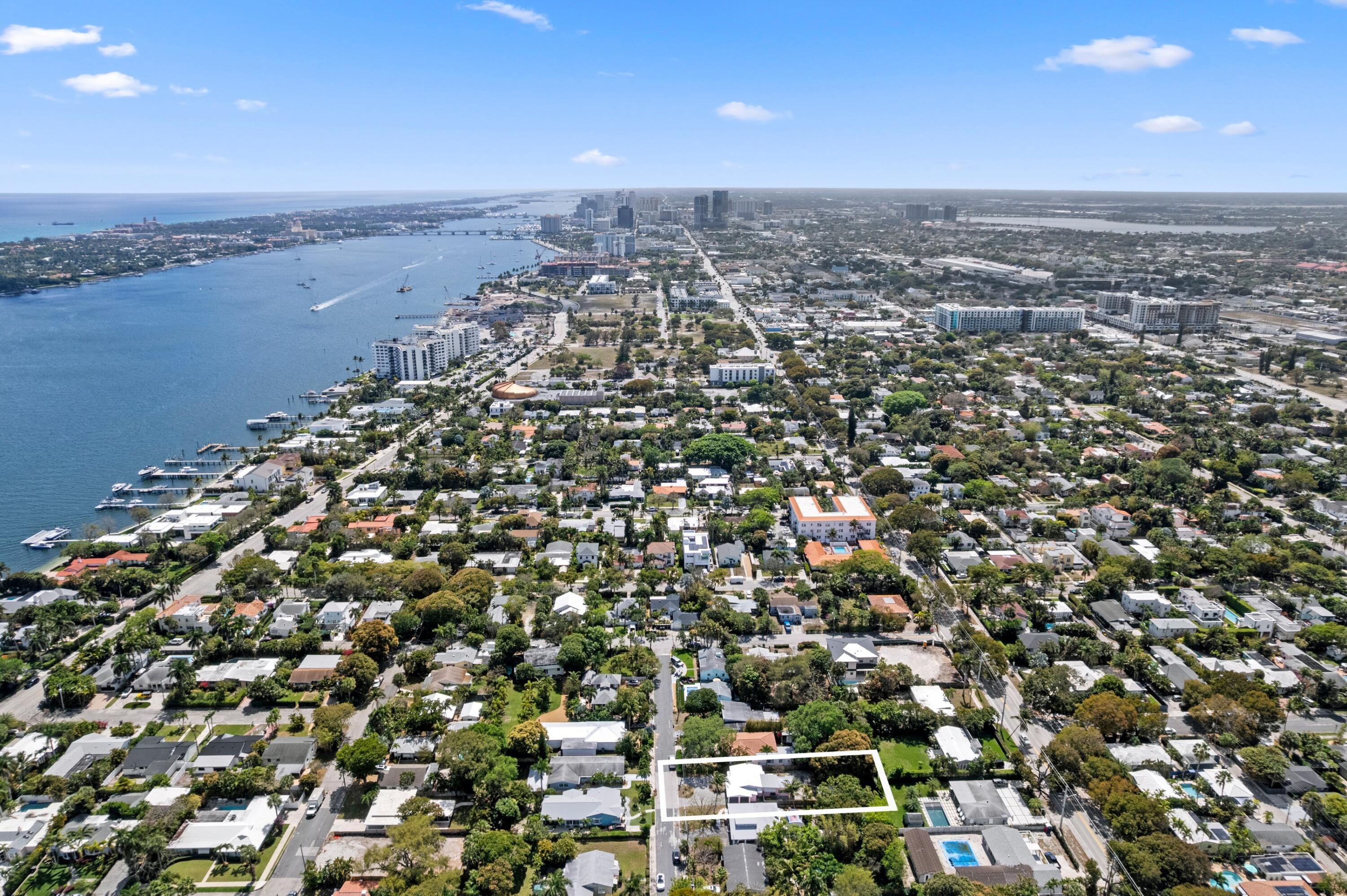 GALE LAKE WORTH 1 REAMNDED - Residential