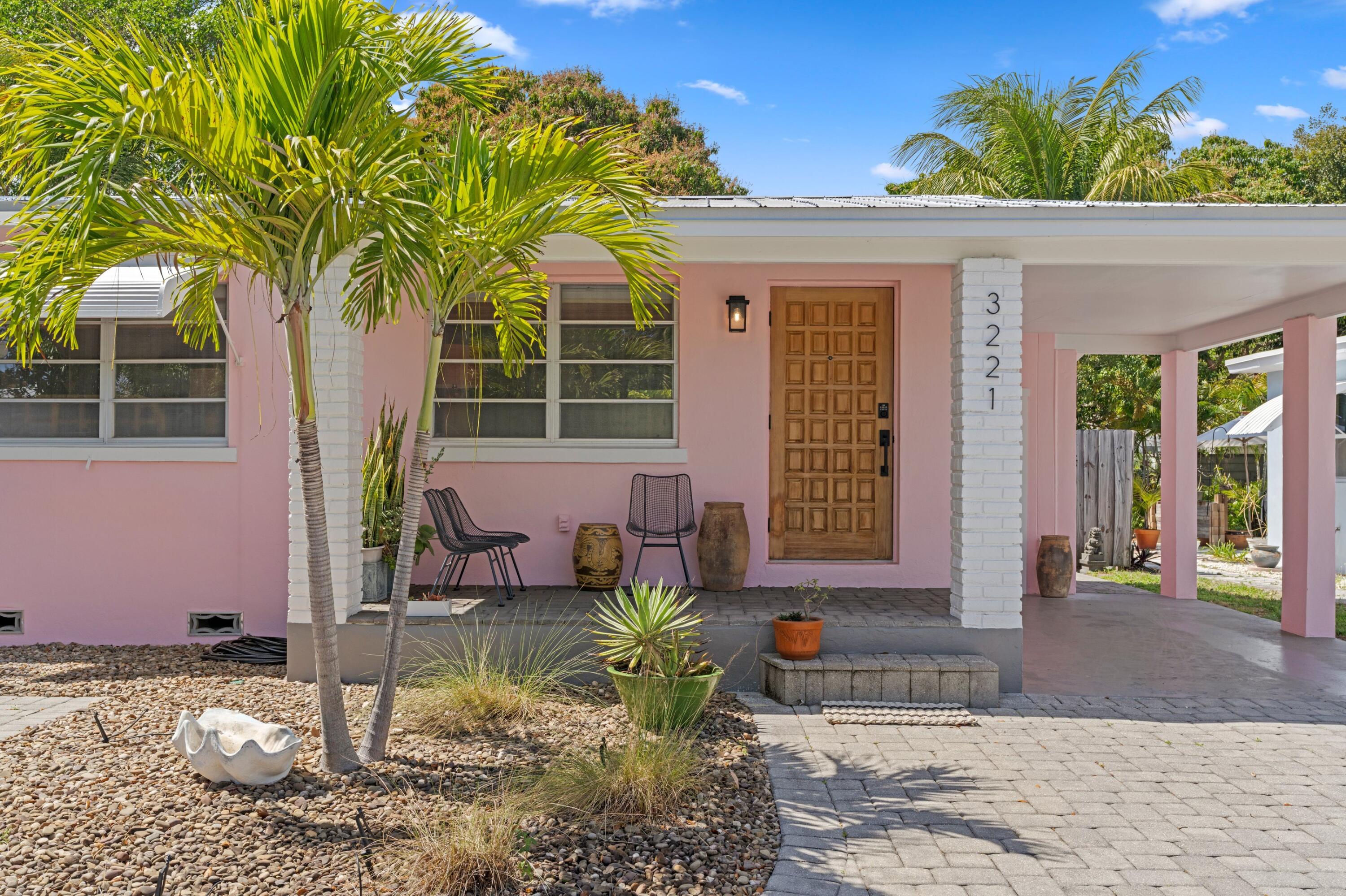 GALE LAKE WORTH 1 REAMNDED - Residential