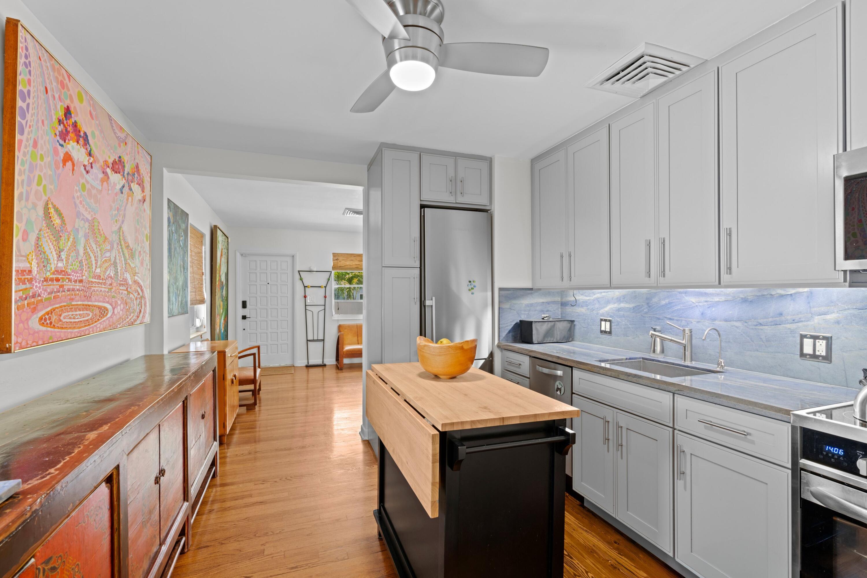 GALE LAKE WORTH 1 REAMNDED - Residential