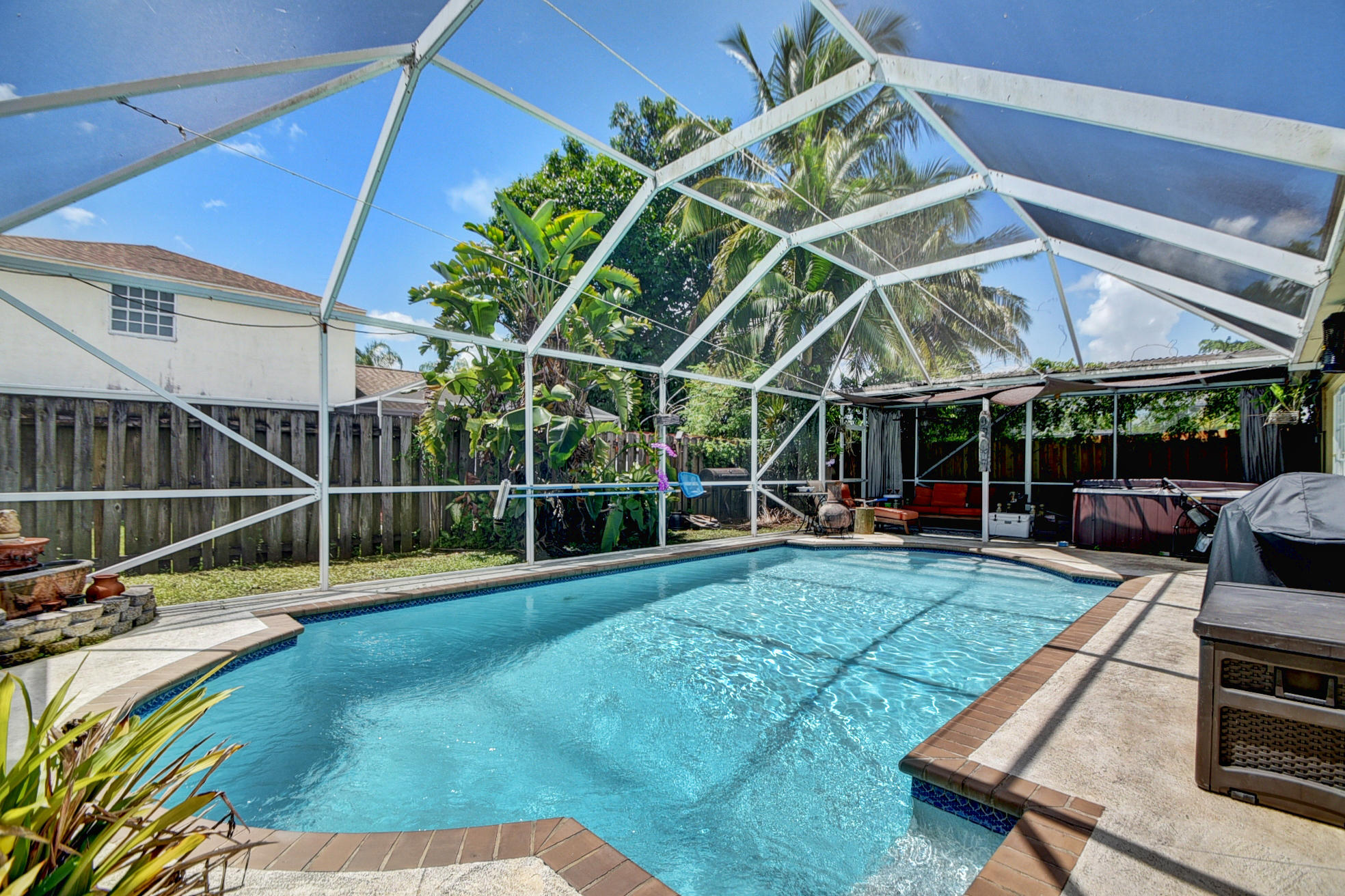 Boca Landings, Weitzer - Residential