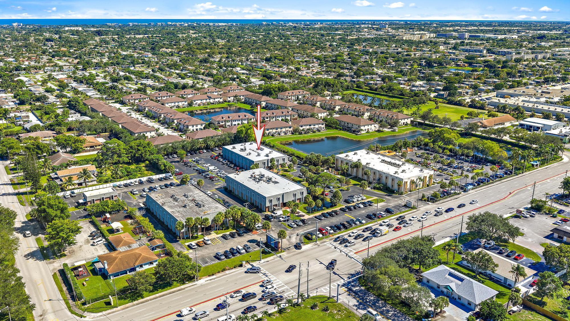 CONGRESS PARK OFFICE COND - Commercial Lease