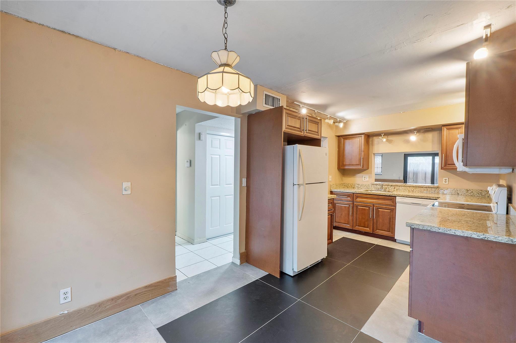 Centura Parc - Residential Lease