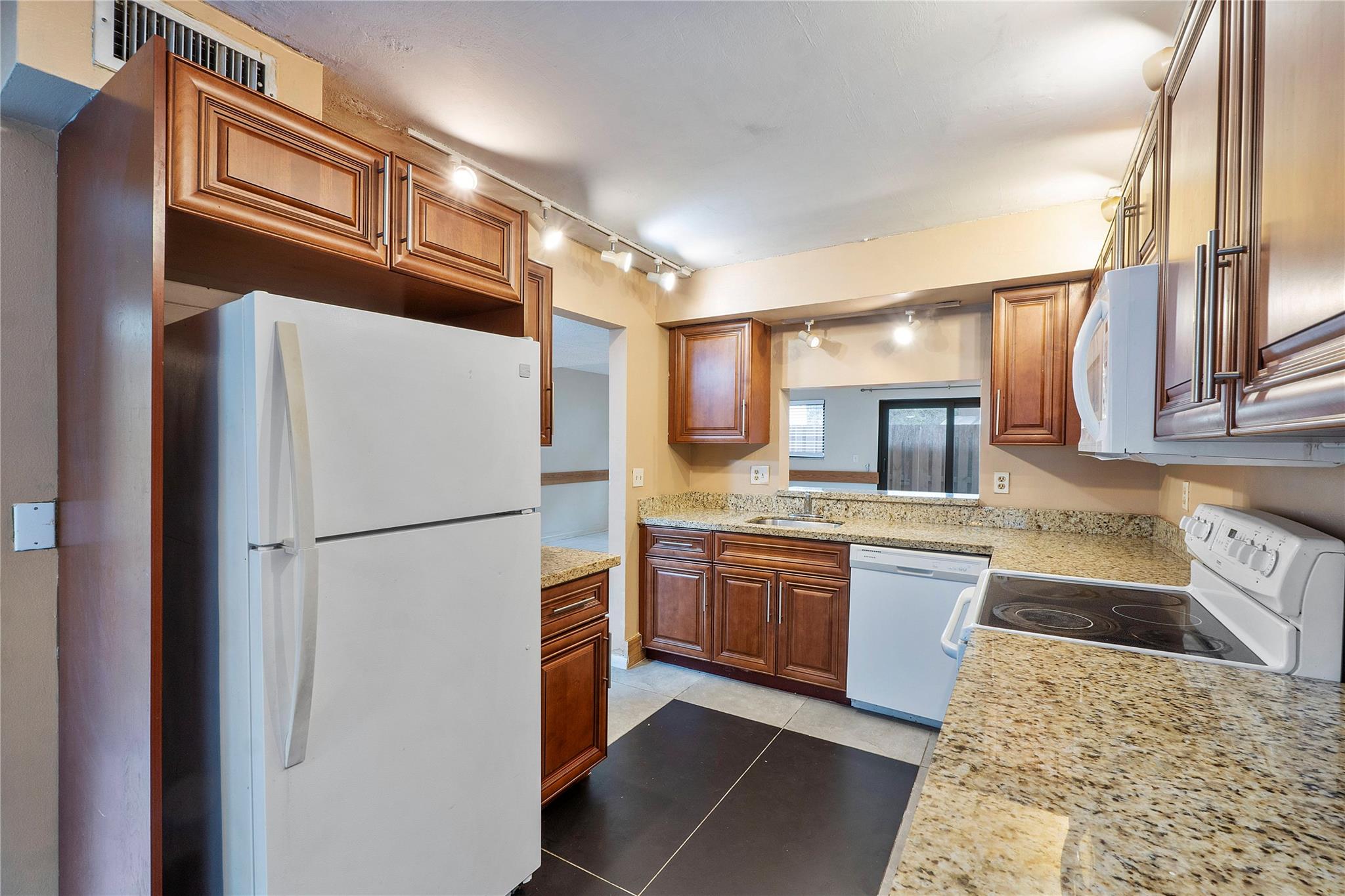 Centura Parc - Residential Lease