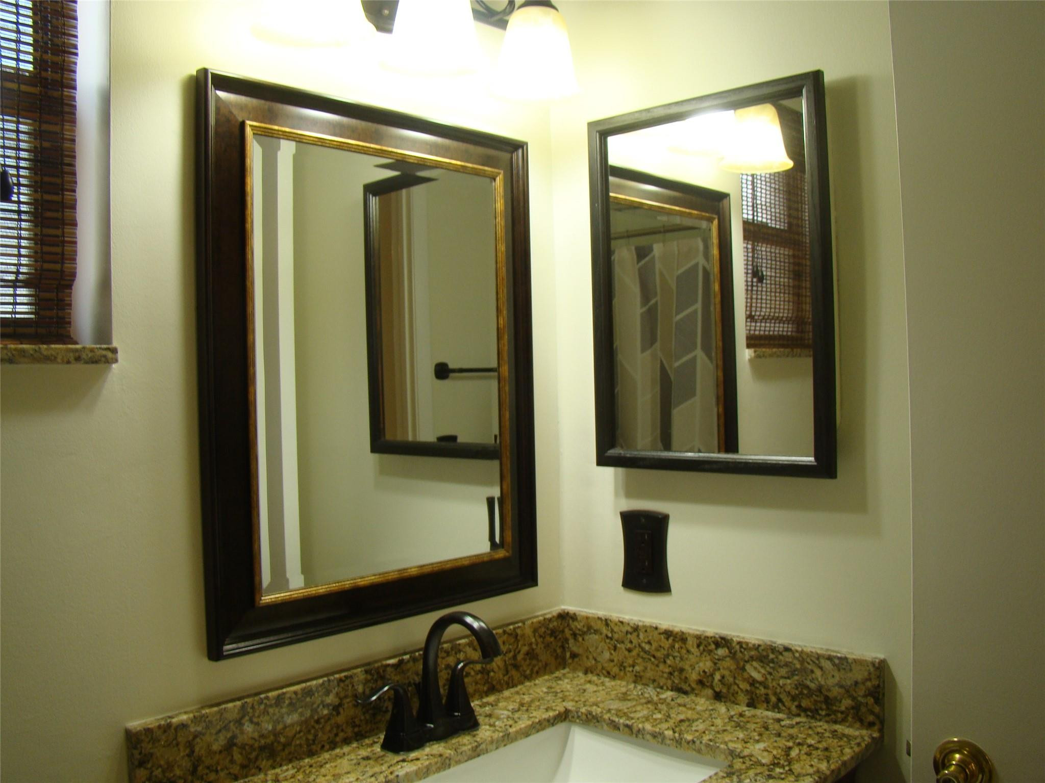 APPLEWOOD VILLAGE 1 - Residential