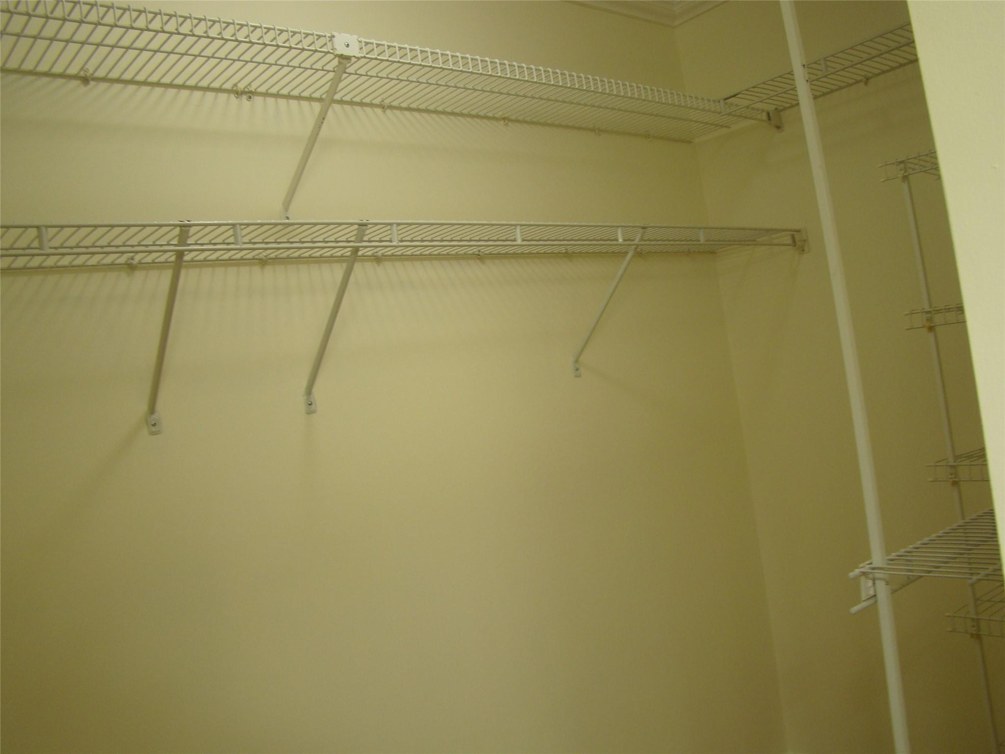 APPLEWOOD VILLAGE 1 - Residential