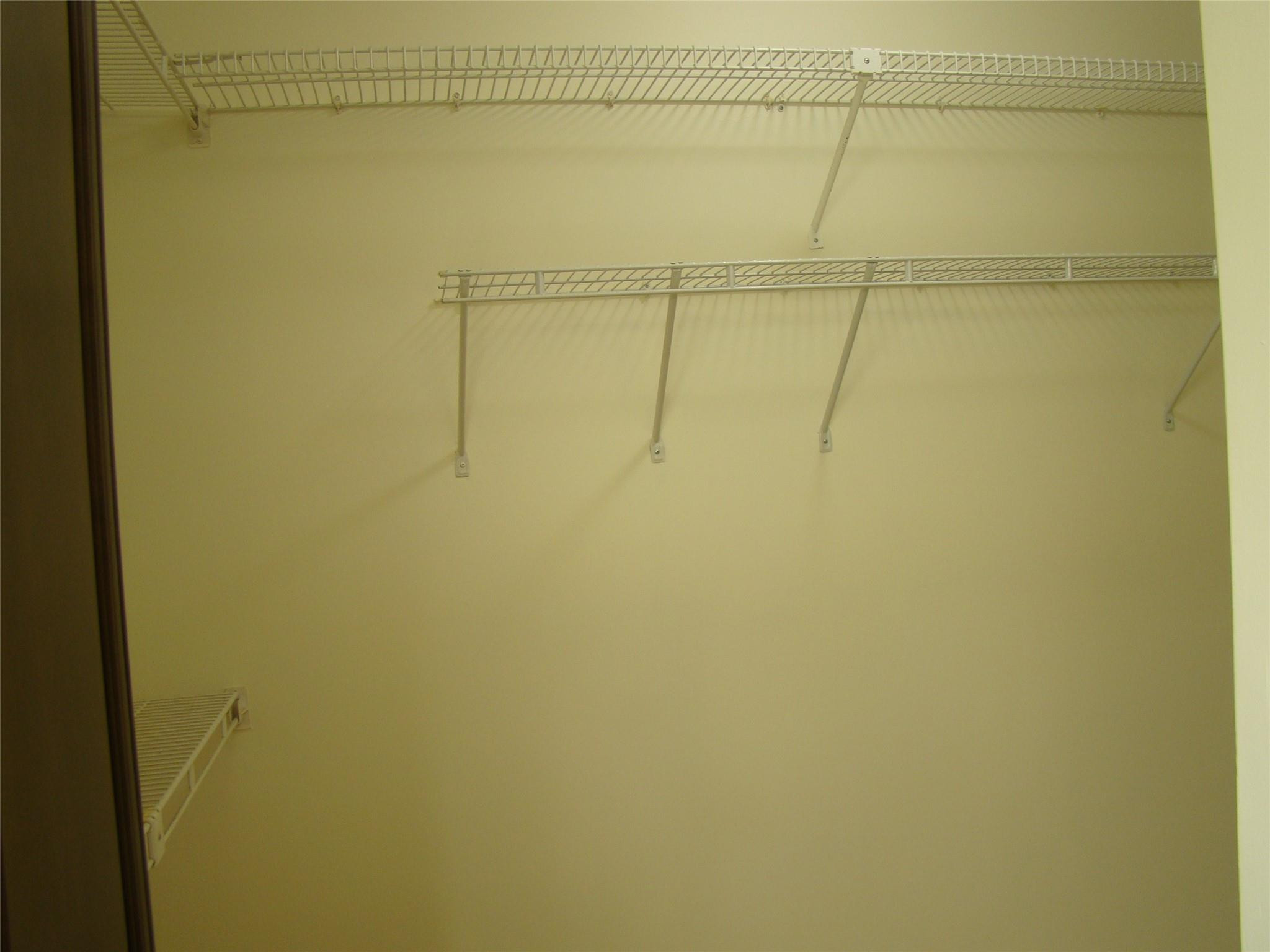 APPLEWOOD VILLAGE 1 - Residential