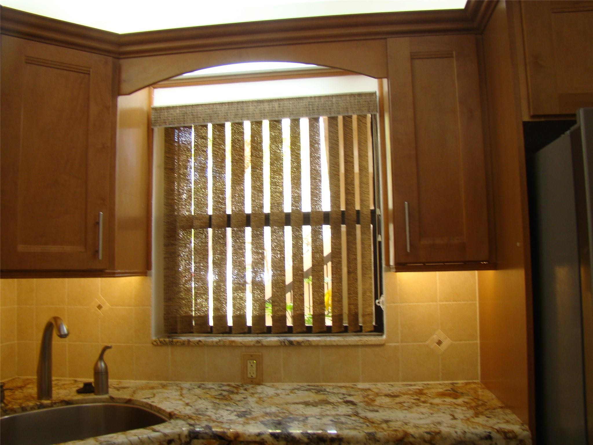 APPLEWOOD VILLAGE 1 - Residential