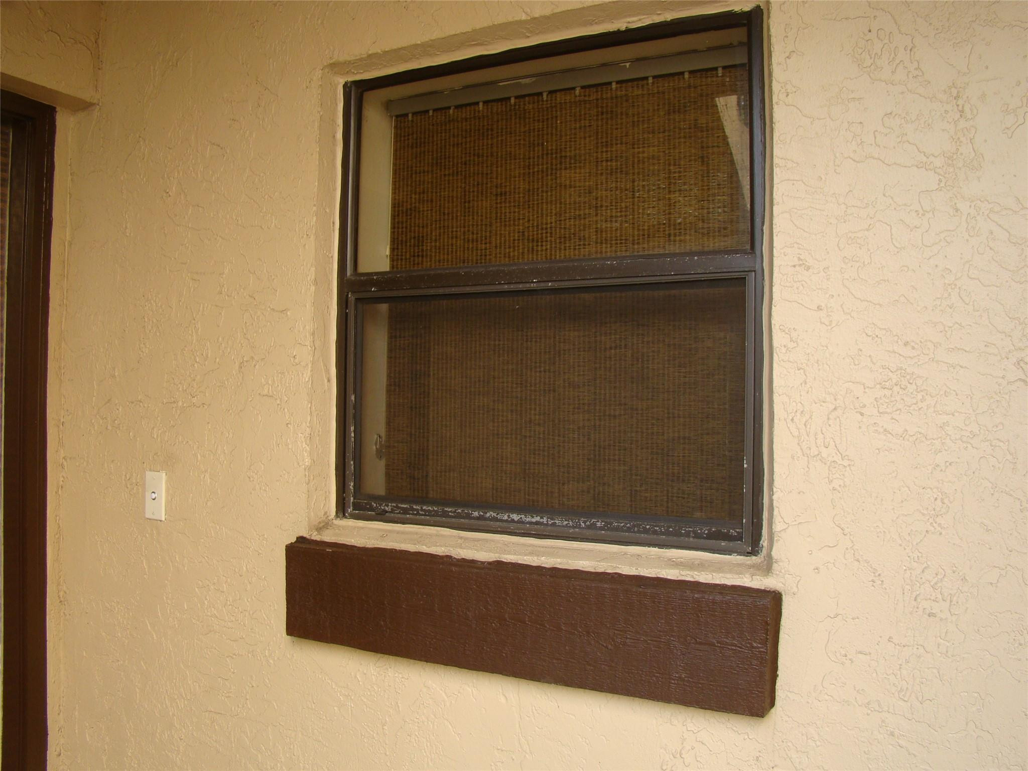 APPLEWOOD VILLAGE 1 - Residential