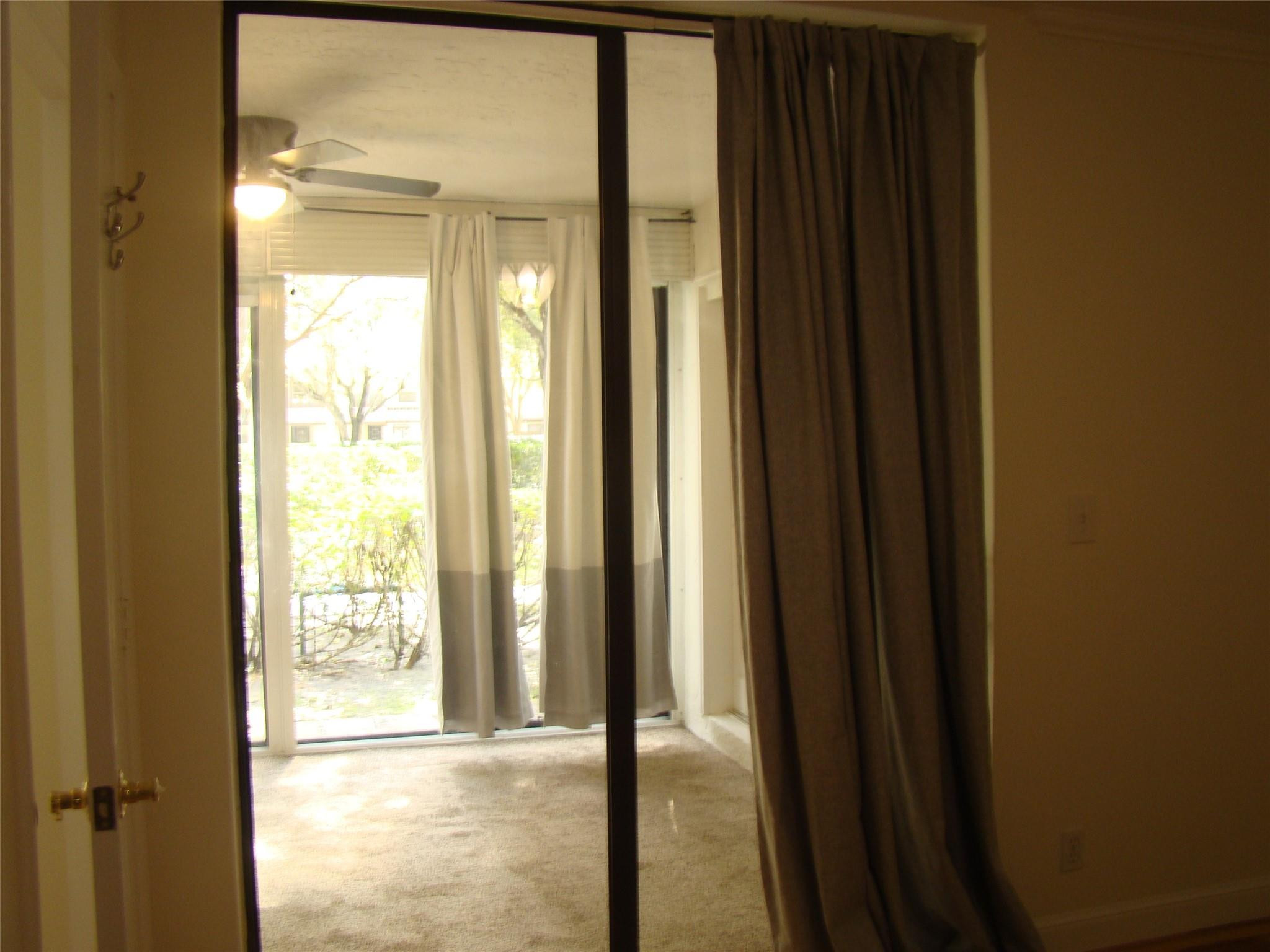 APPLEWOOD VILLAGE 1 - Residential