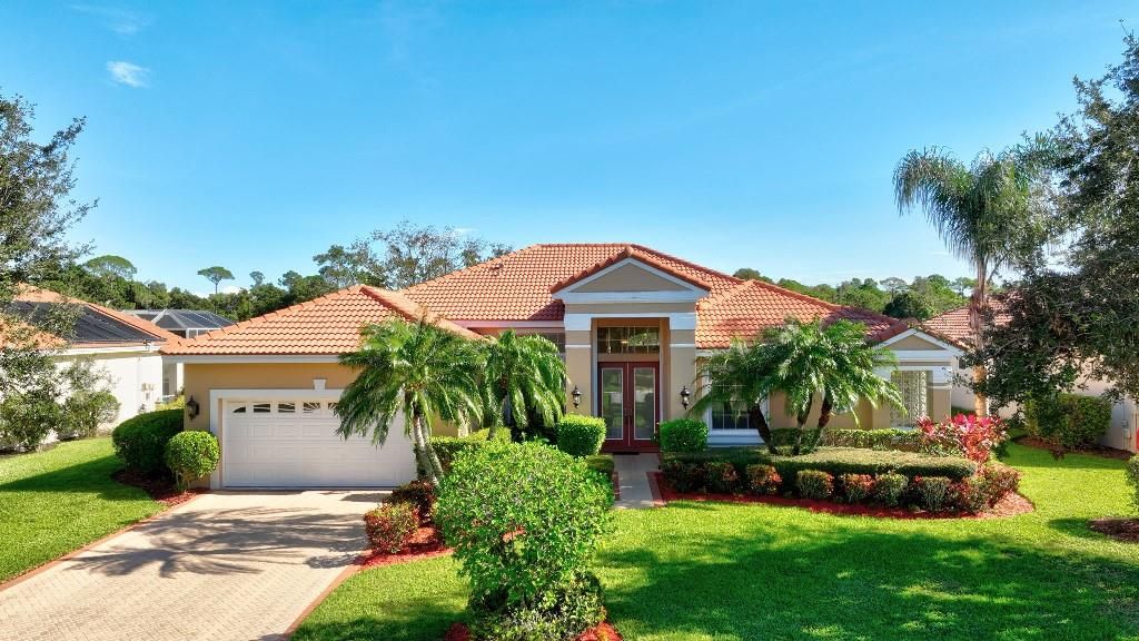 Photo of 3503 SE Charing Cross Lane, Port Saint Lucie, FL 34952 (MLS # F10474038)