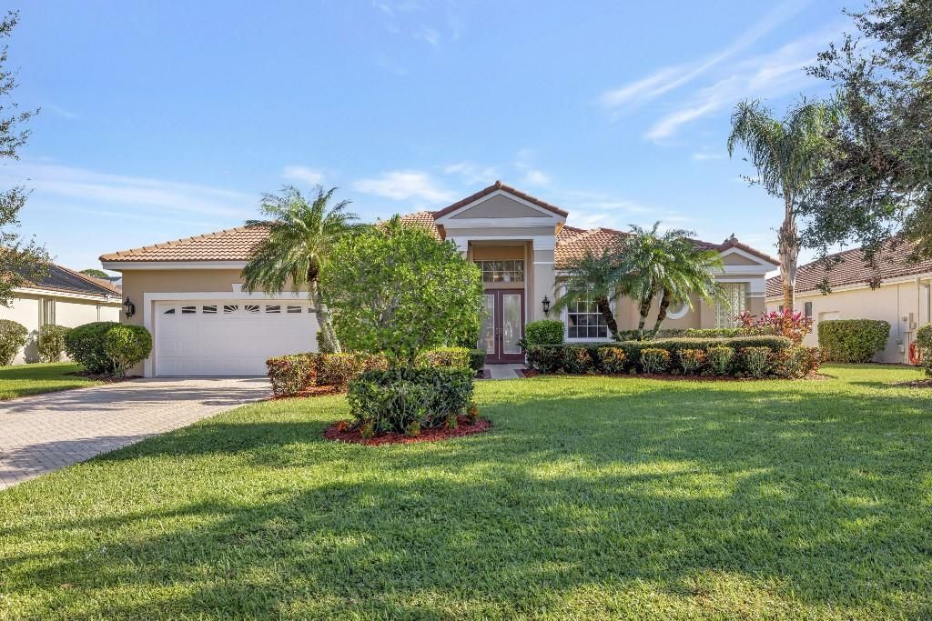 Photo of 3503 SE Charing Cross Lane, Port Saint Lucie, FL 34952 (MLS # F10474038)
