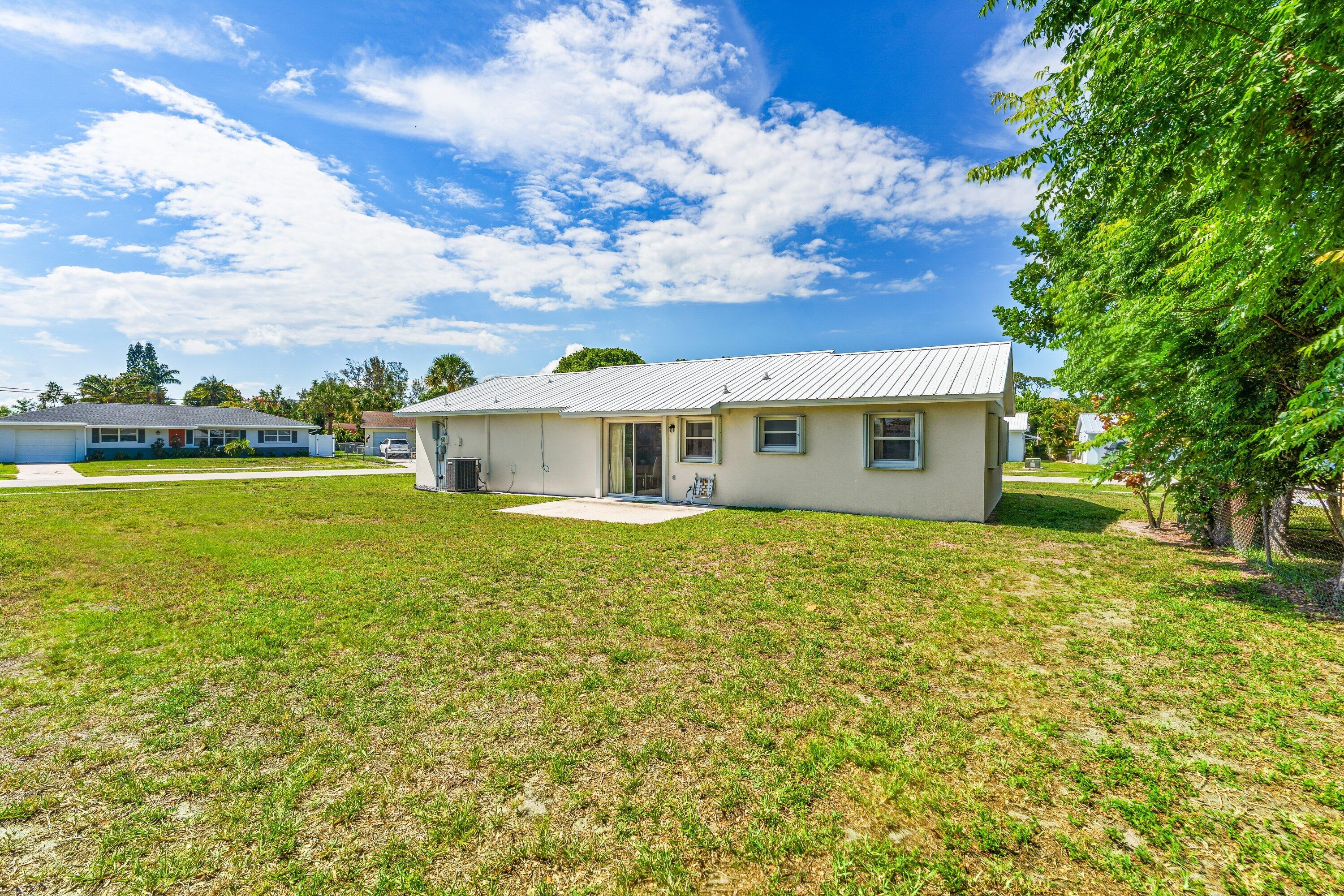 PALM BEACH CABANA COLONY EAST - Residential