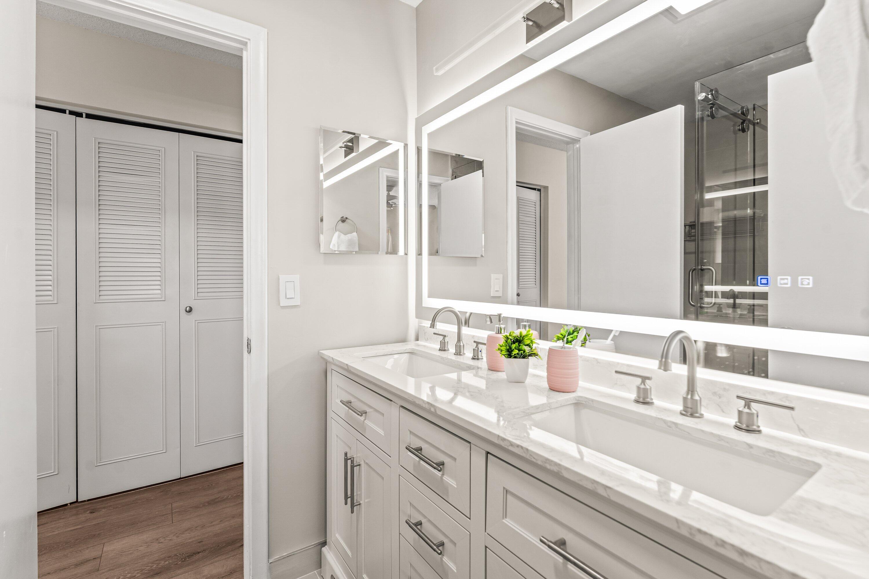 PALM BEACH CABANA COLONY EAST - Residential
