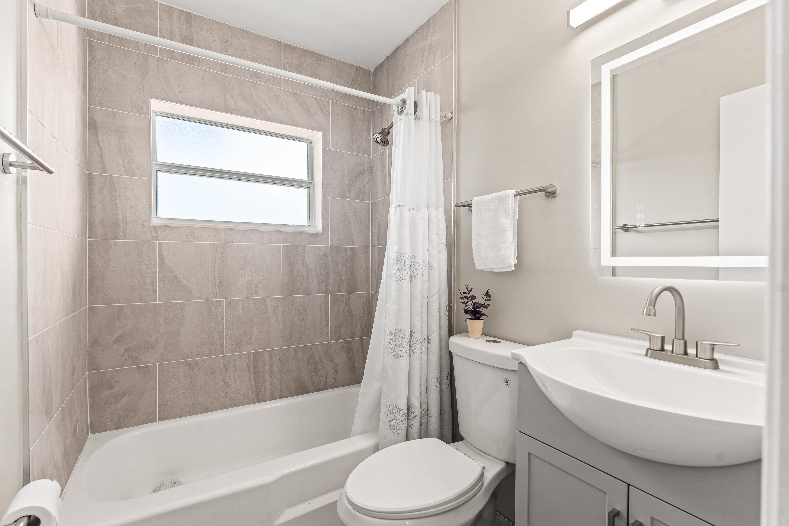 PALM BEACH CABANA COLONY EAST - Residential