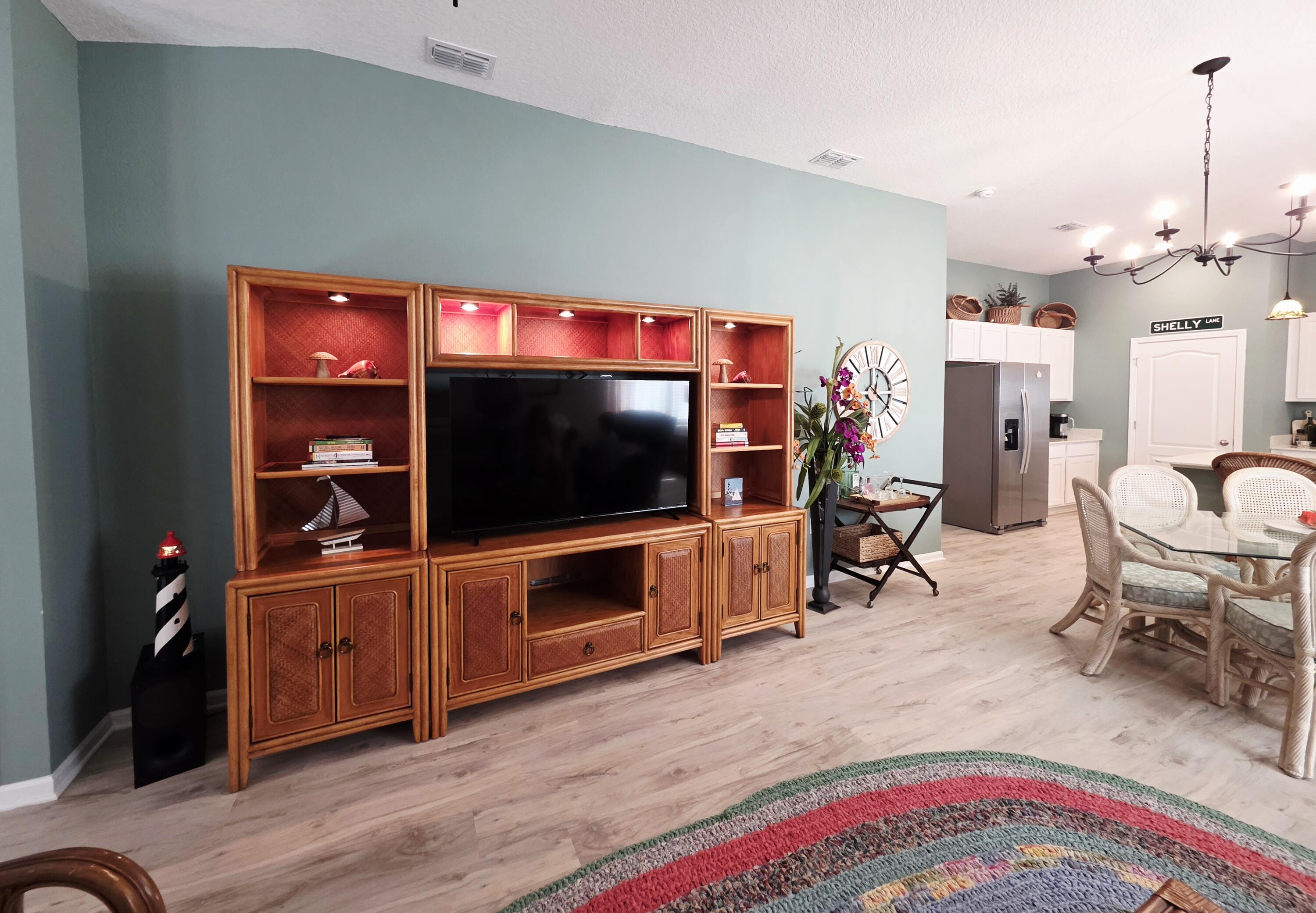 Ravenswood Village - Residential