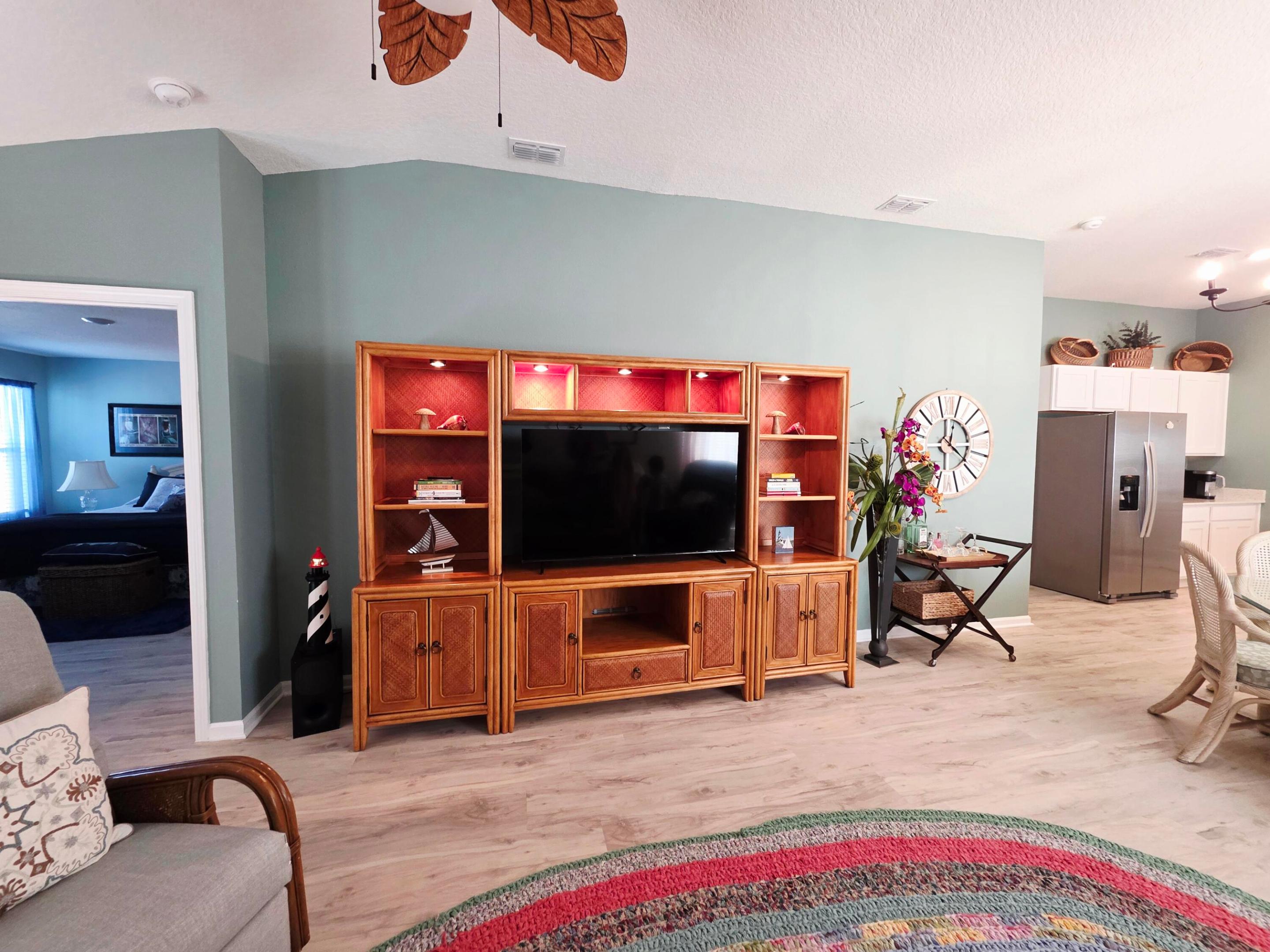 Ravenswood Village - Residential