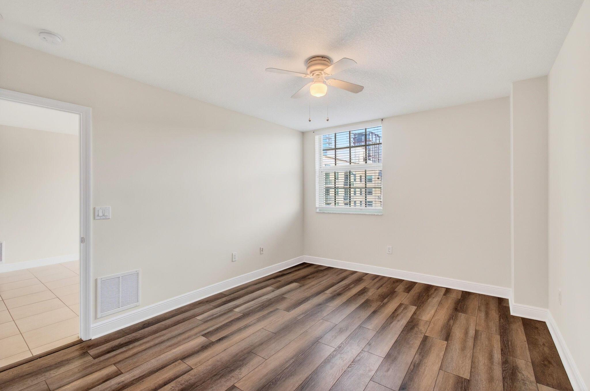 610 CLEMATIS CONDO - Residential