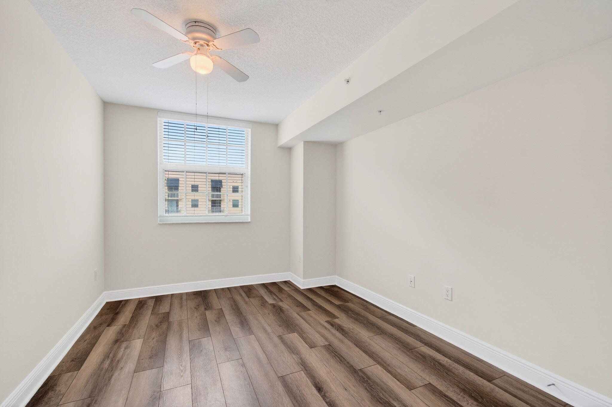 610 CLEMATIS CONDO - Residential