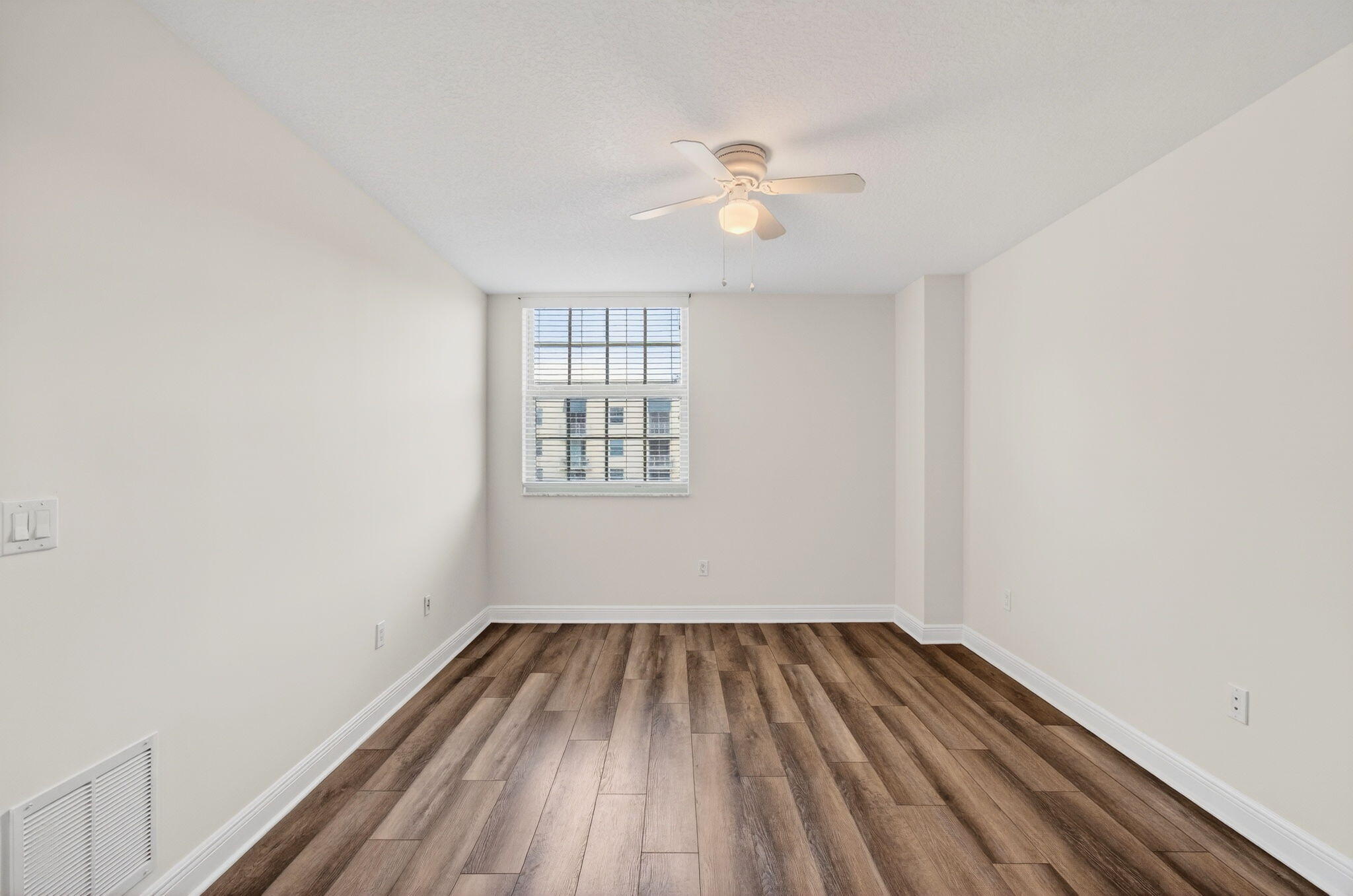 610 CLEMATIS CONDO - Residential