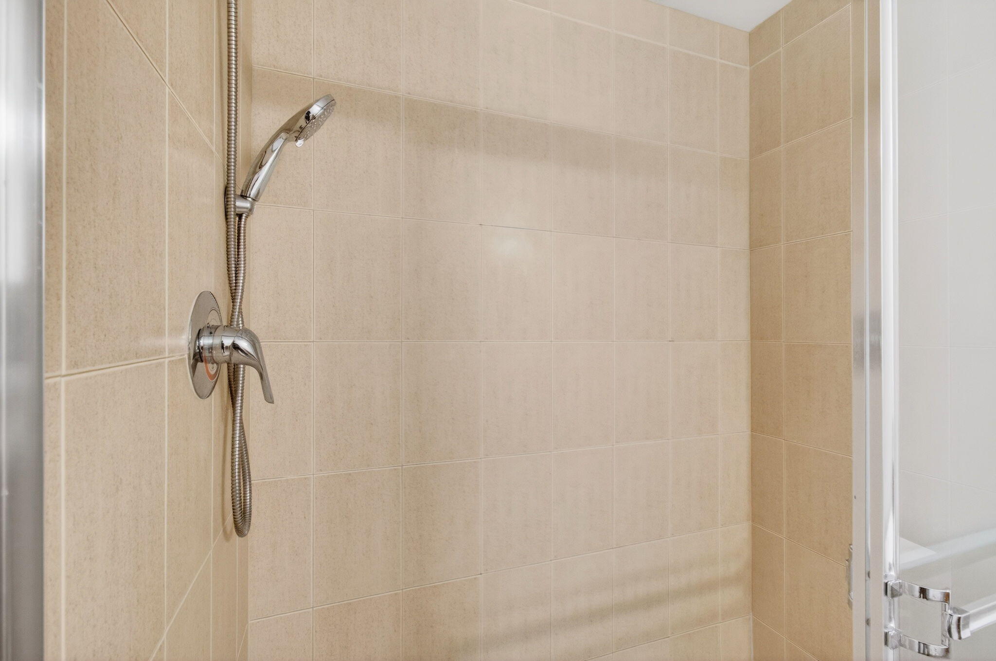 610 CLEMATIS CONDO - Residential