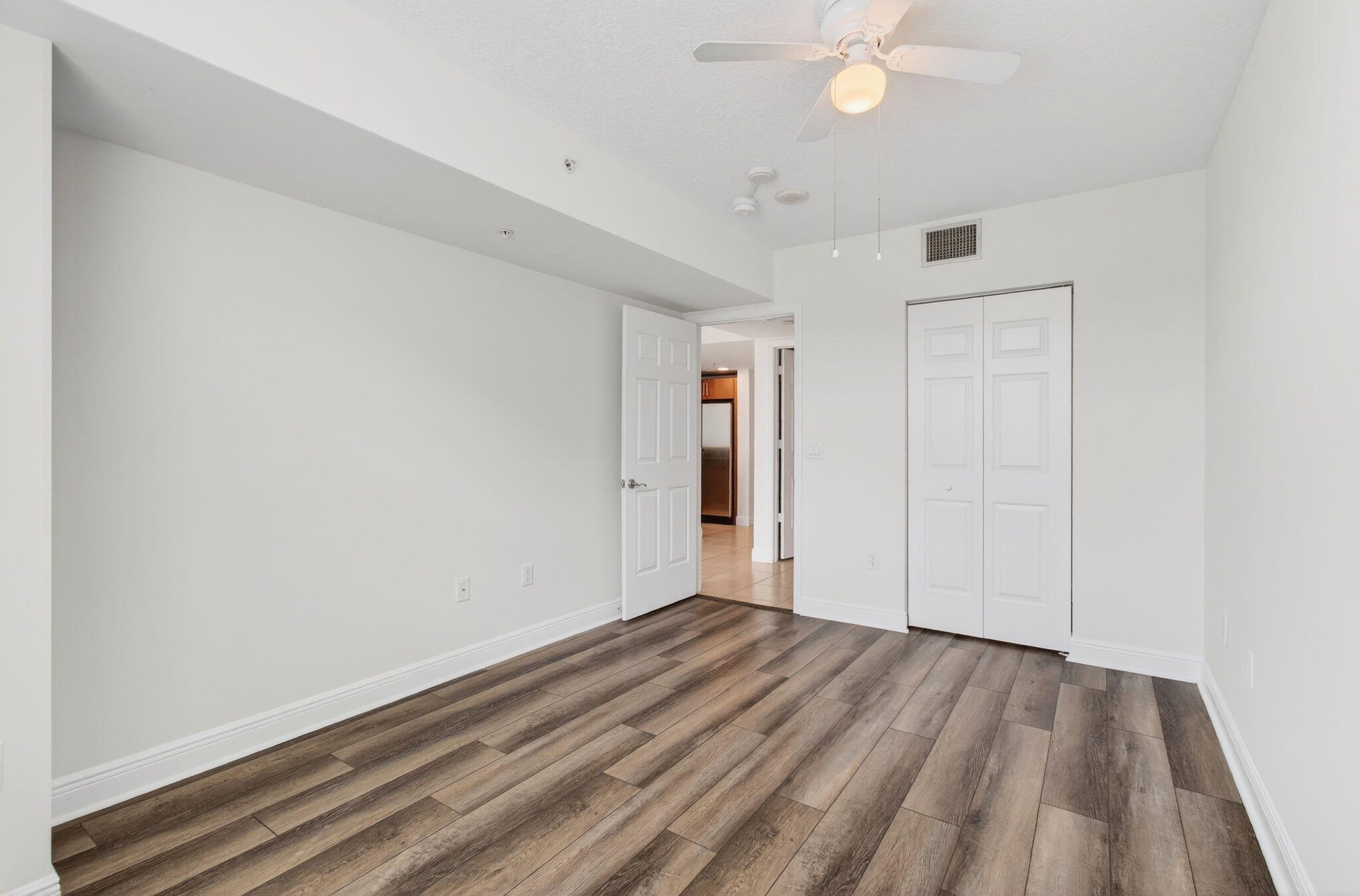 610 CLEMATIS CONDO - Residential