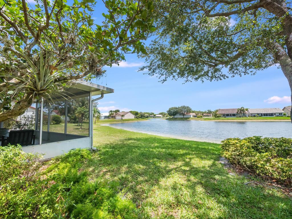 8520 Lake Cypress Road