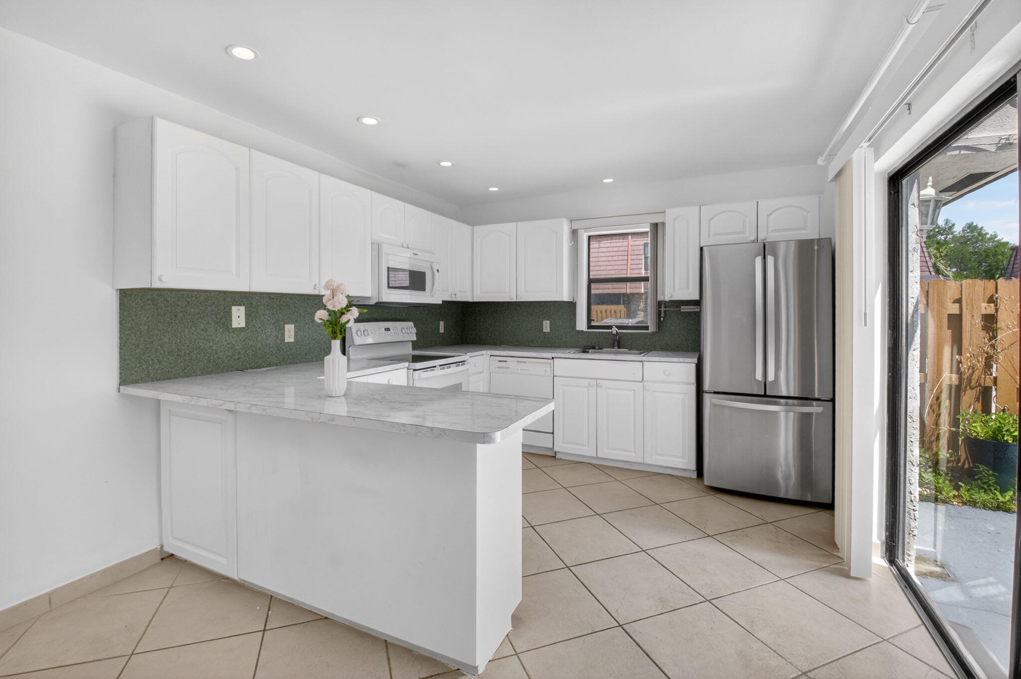 COURTYARDS AT BOCA - Residential