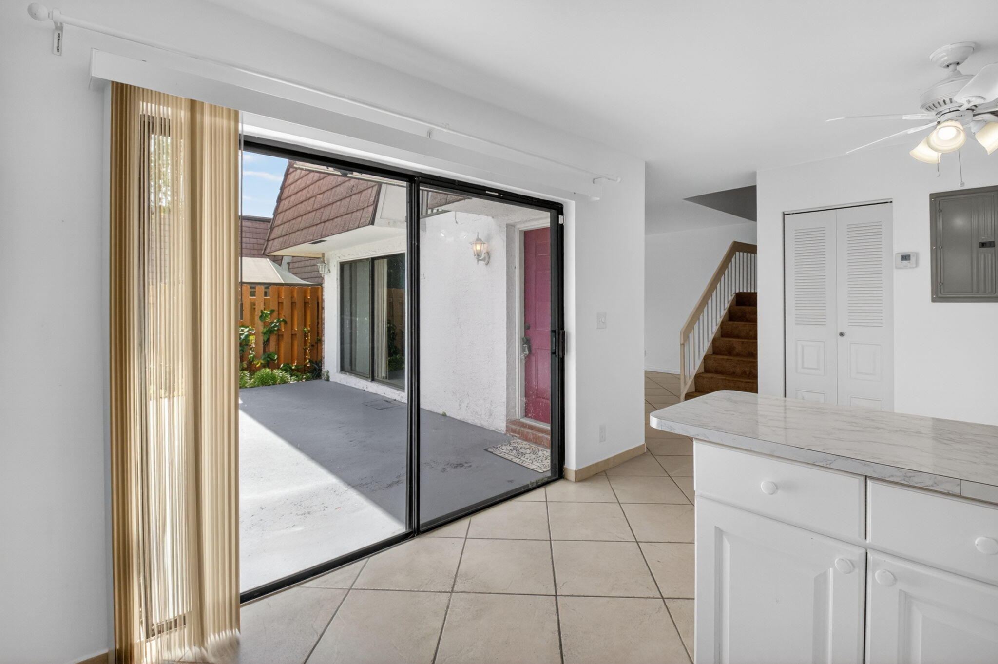 COURTYARDS AT BOCA - Residential