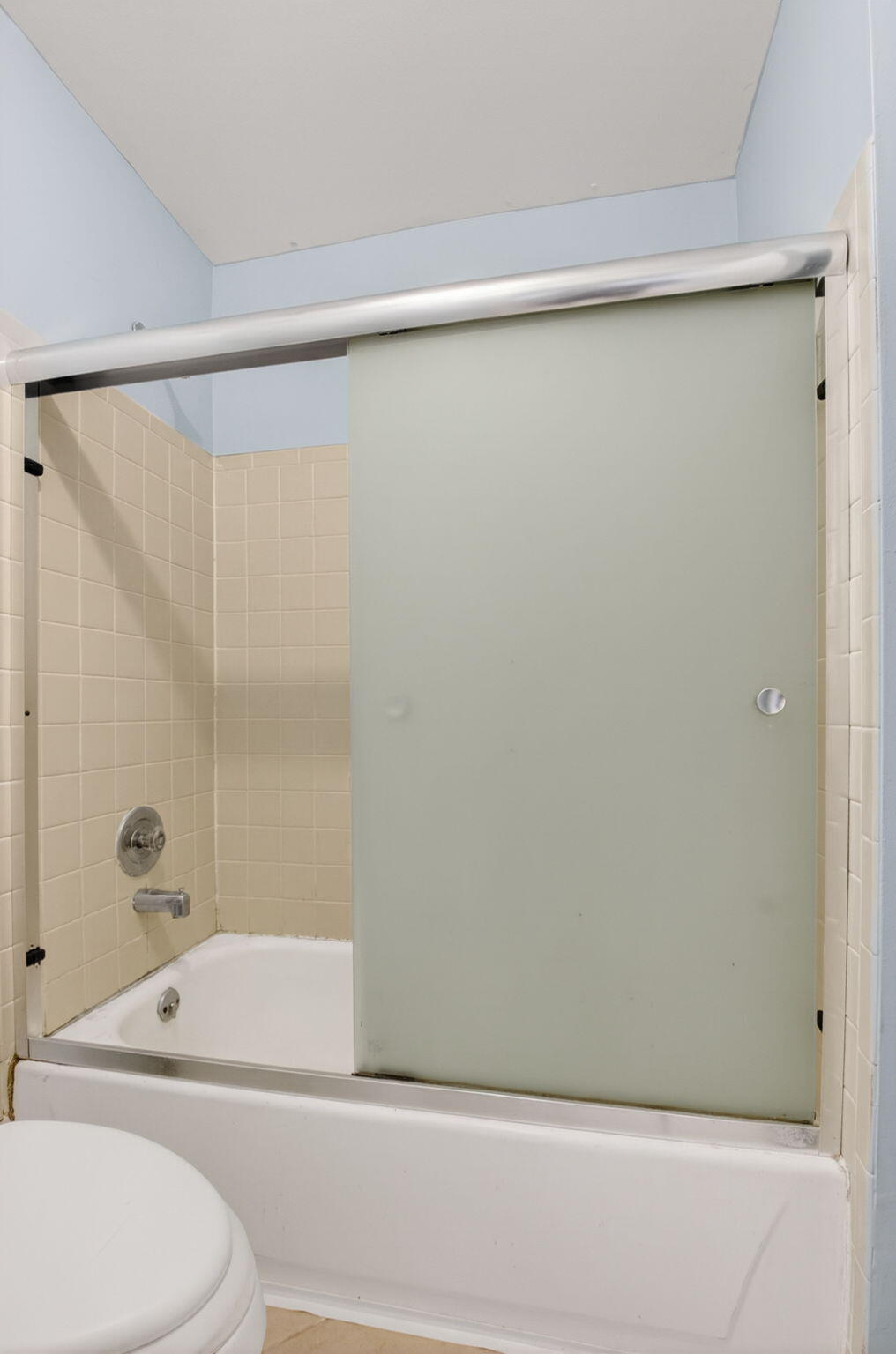 COURTYARDS AT BOCA - Residential