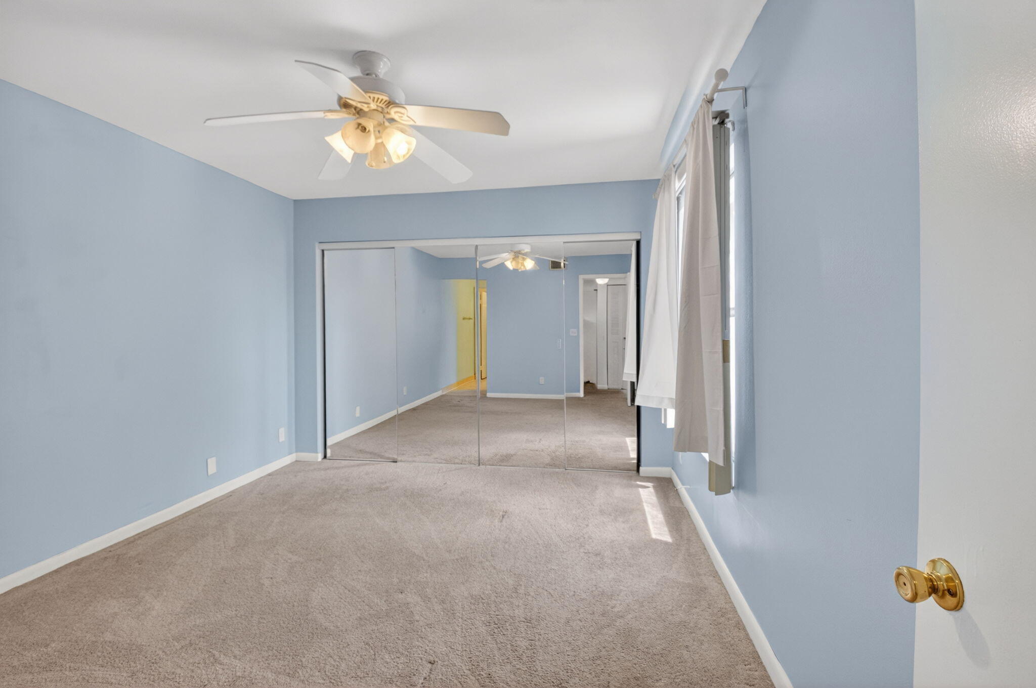 COURTYARDS AT BOCA - Residential