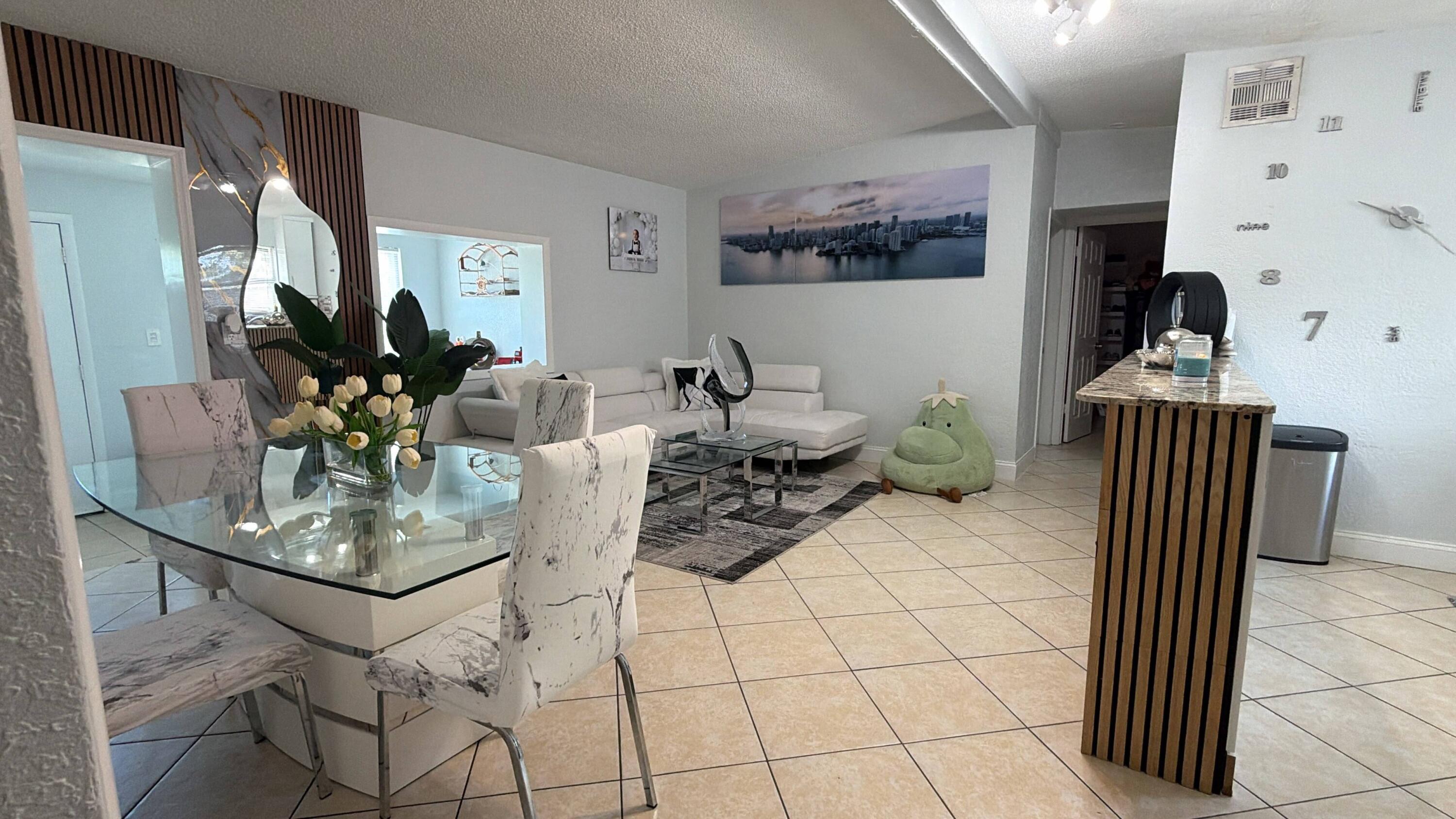 Properties | Stephanie Kaufman 3275 ORANGE Street