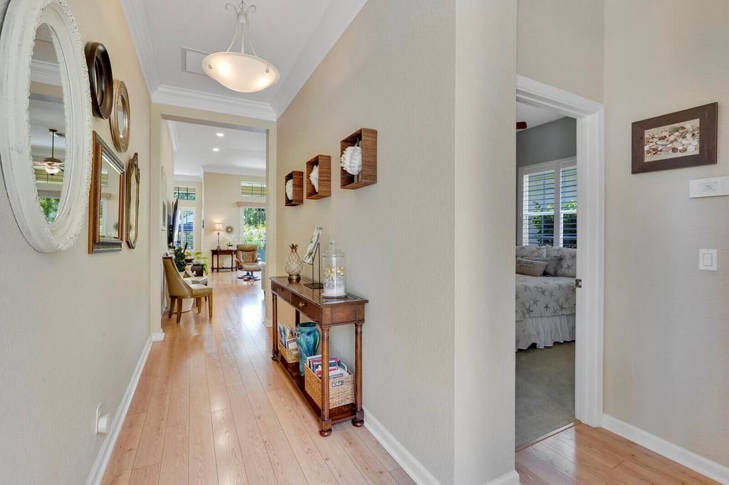 Photo of 106 Via Castilla, Jupiter, FL 33458 (MLS # R10984568)