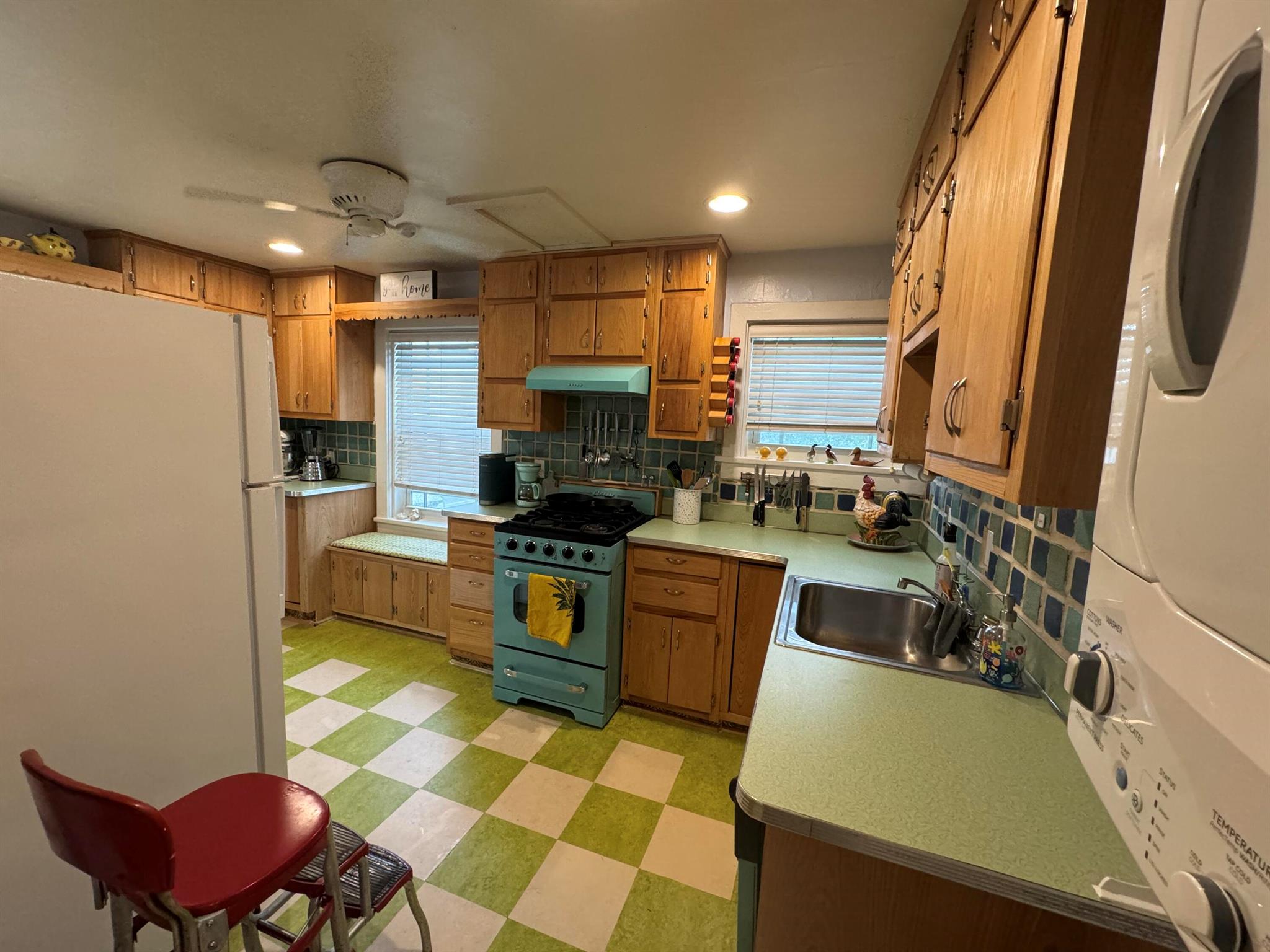 LAKE WORTH TOWN OF - Residential Lease