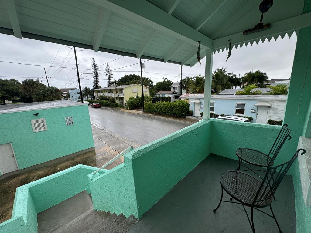 Photo of 32 S J Street #2, Lake Worth Beach, FL 33460 (MLS # R11141657)