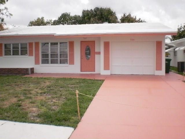 Mainlands Of Tamarac Lake - Residential