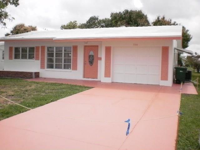 Mainlands Of Tamarac Lake - Residential