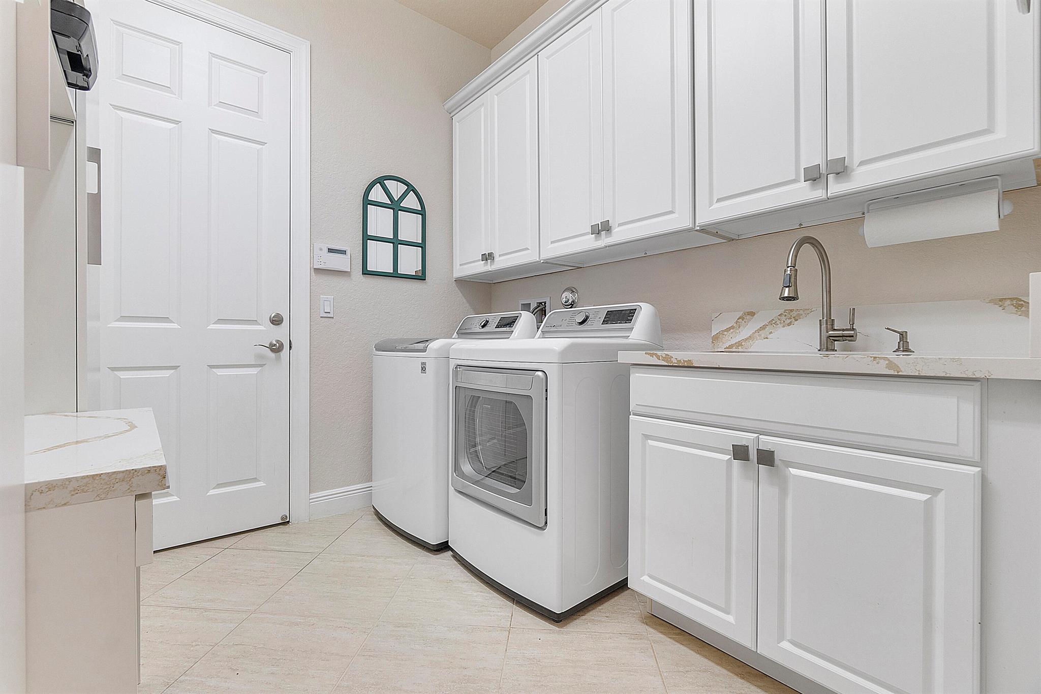 PARKLAND GOLF & COUNTRY CLUB - Residential