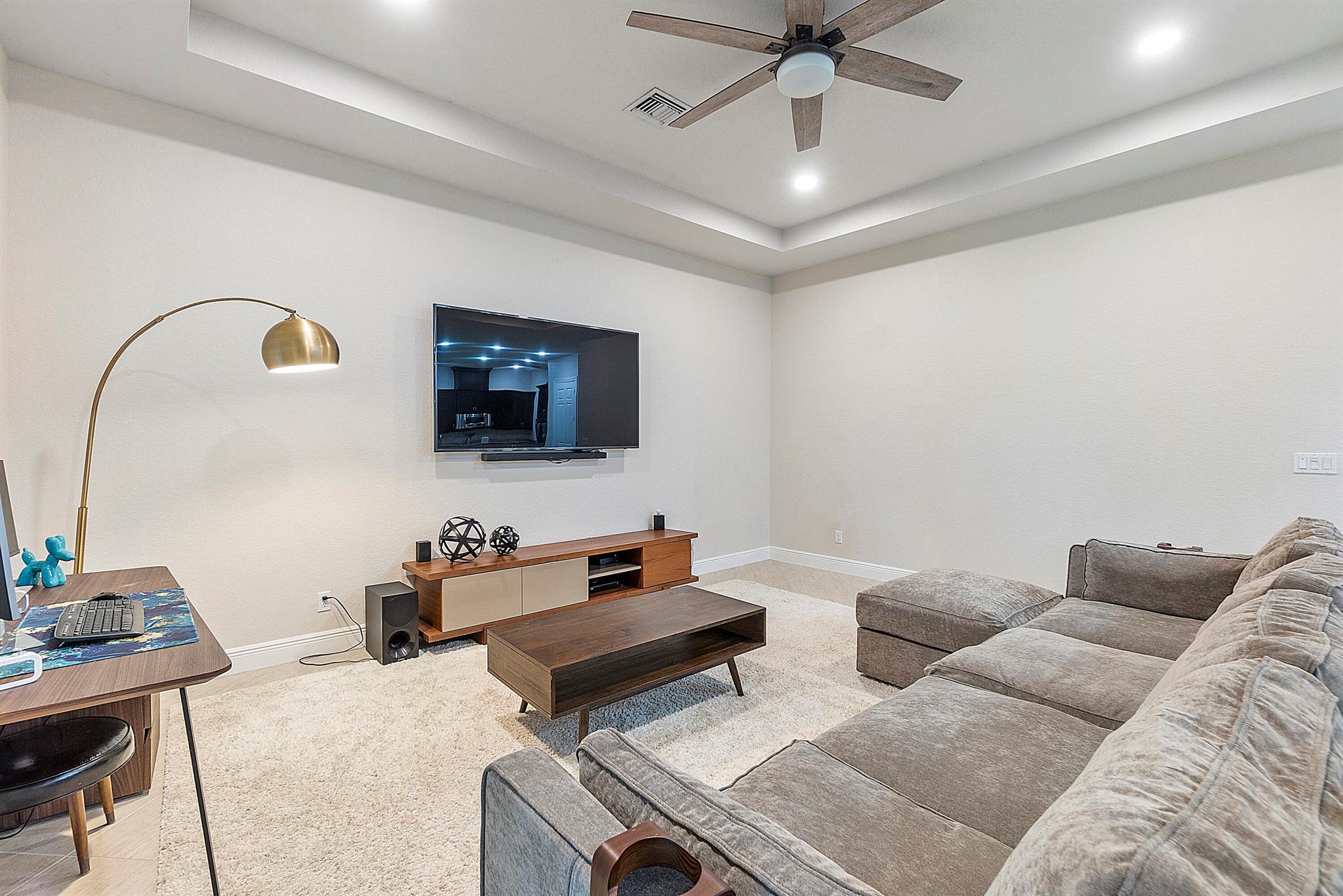 PARKLAND GOLF & COUNTRY CLUB - Residential