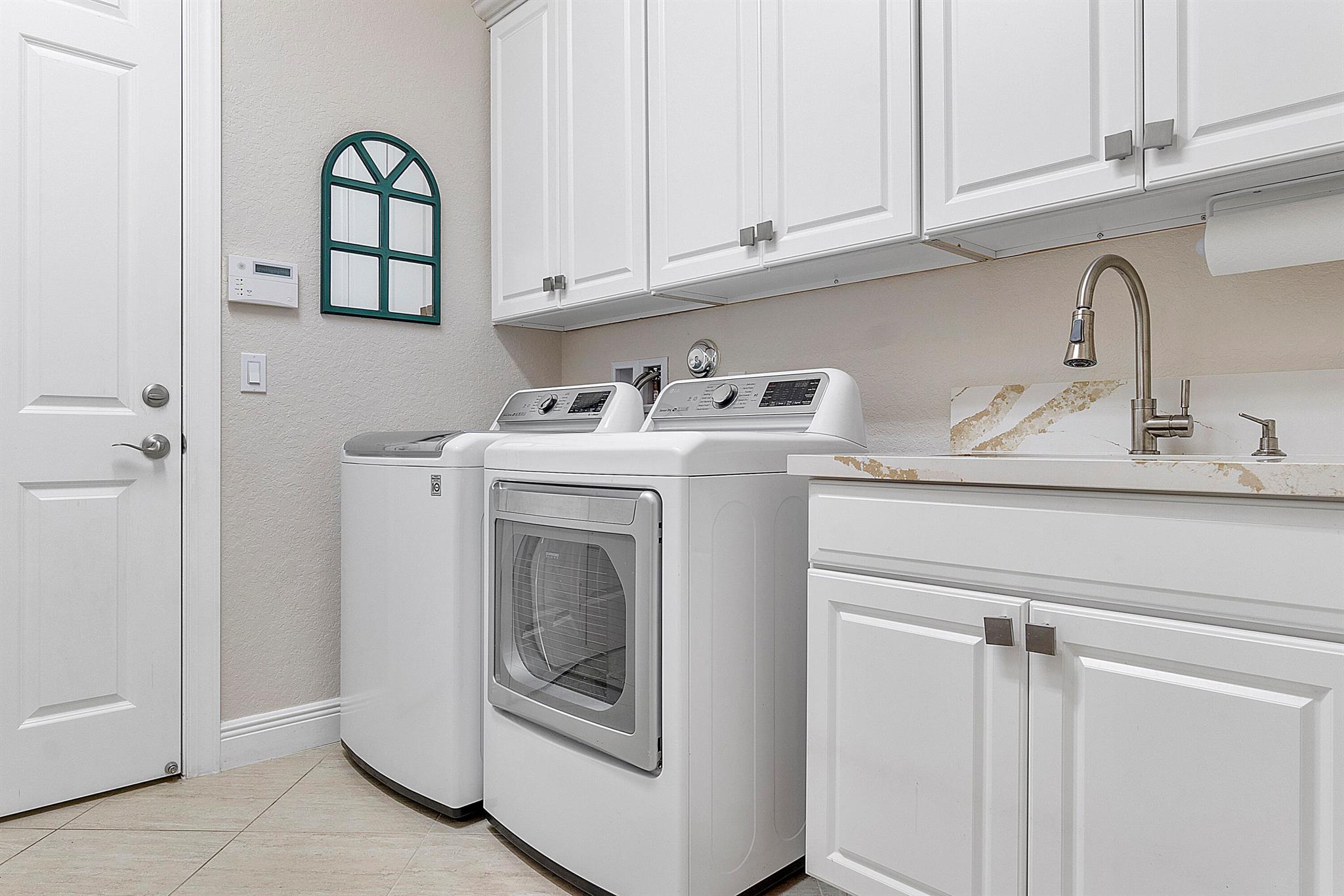 PARKLAND GOLF & COUNTRY CLUB - Residential