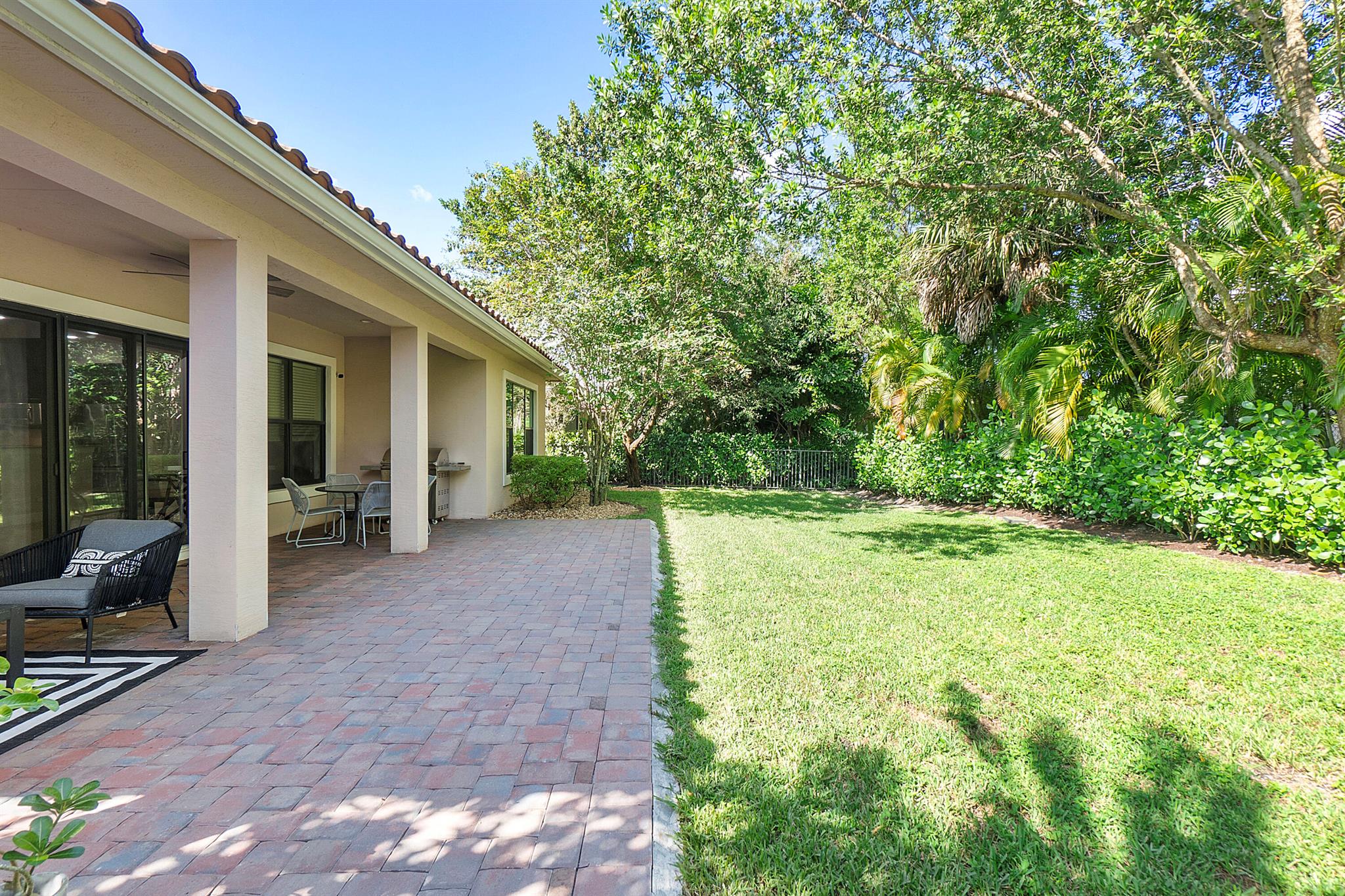 PARKLAND GOLF & COUNTRY CLUB - Residential