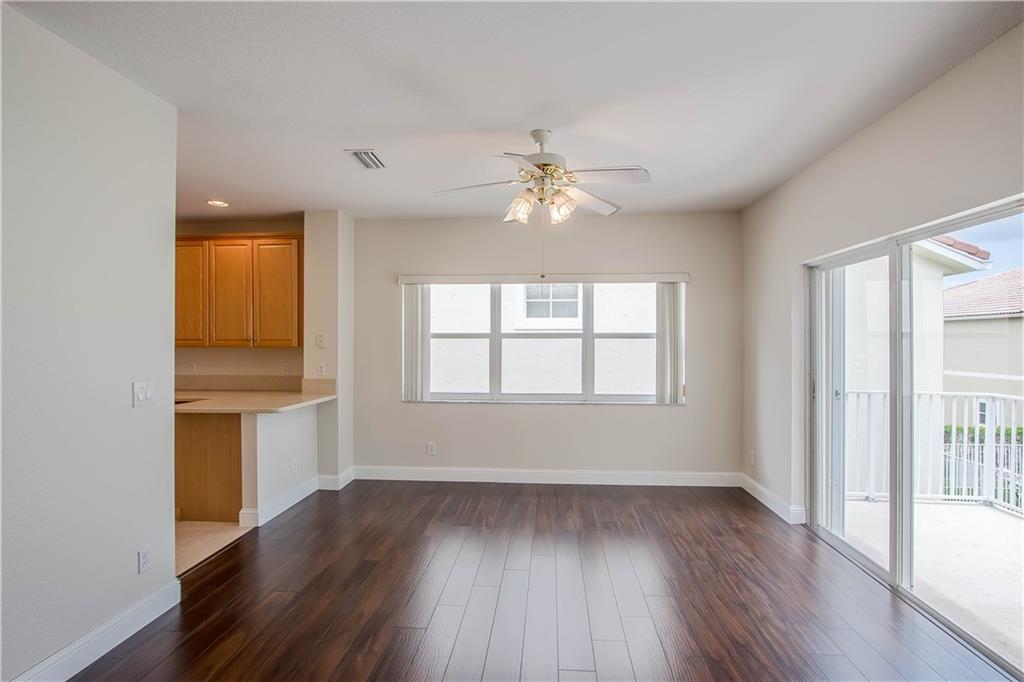 Vizcaya-Lakeview West - Residential